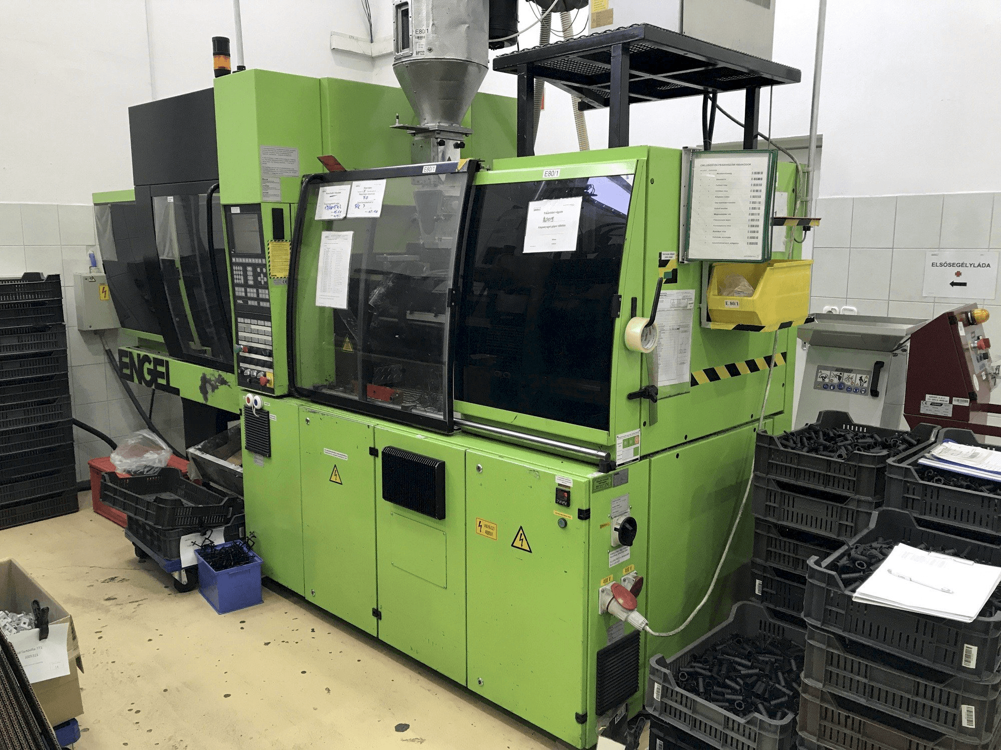 Widok z przodu maszyny ENGEL VC 200/60 Tech