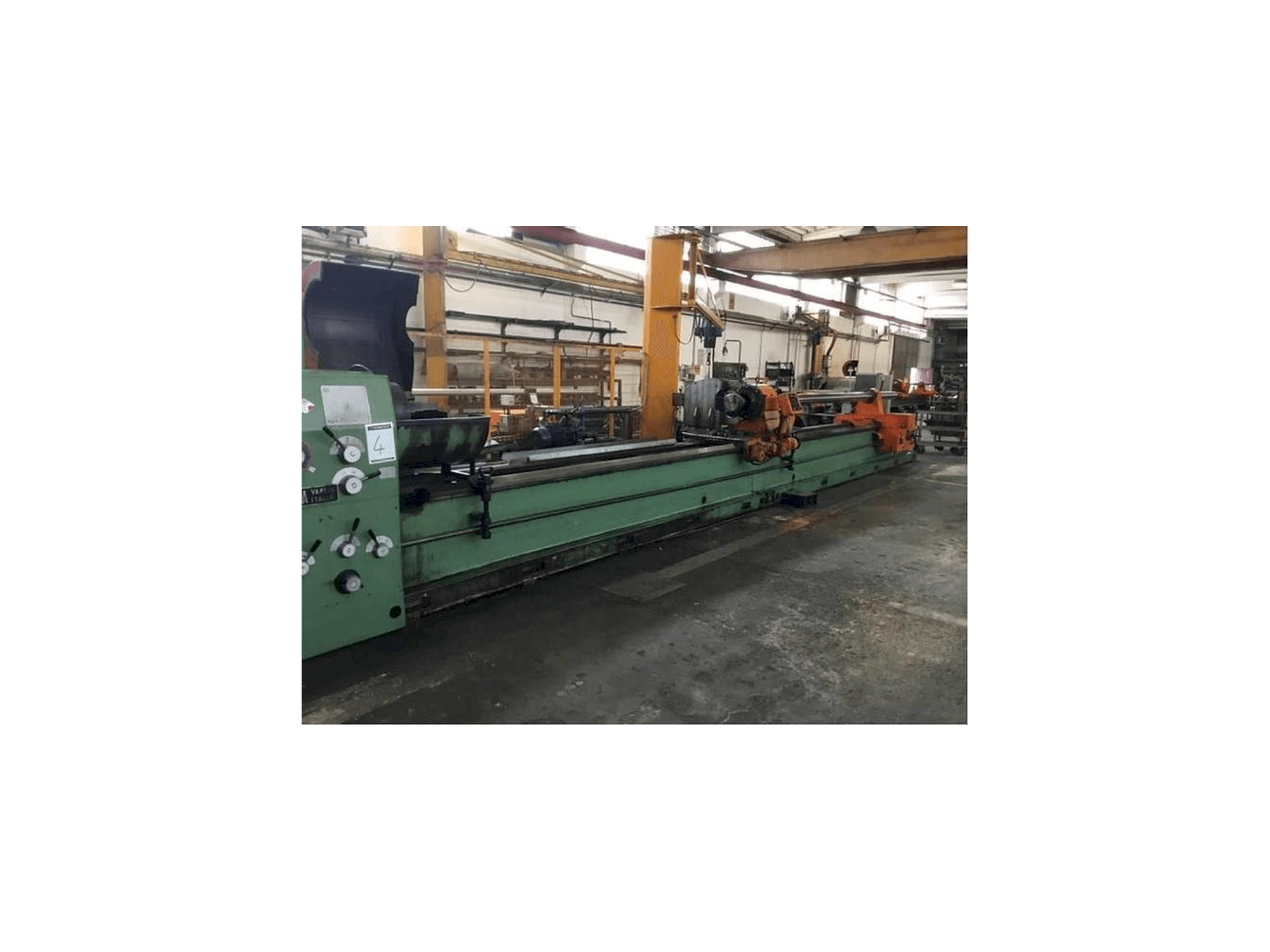 Widok z przodu maszyny PONTIGGIA NH 450