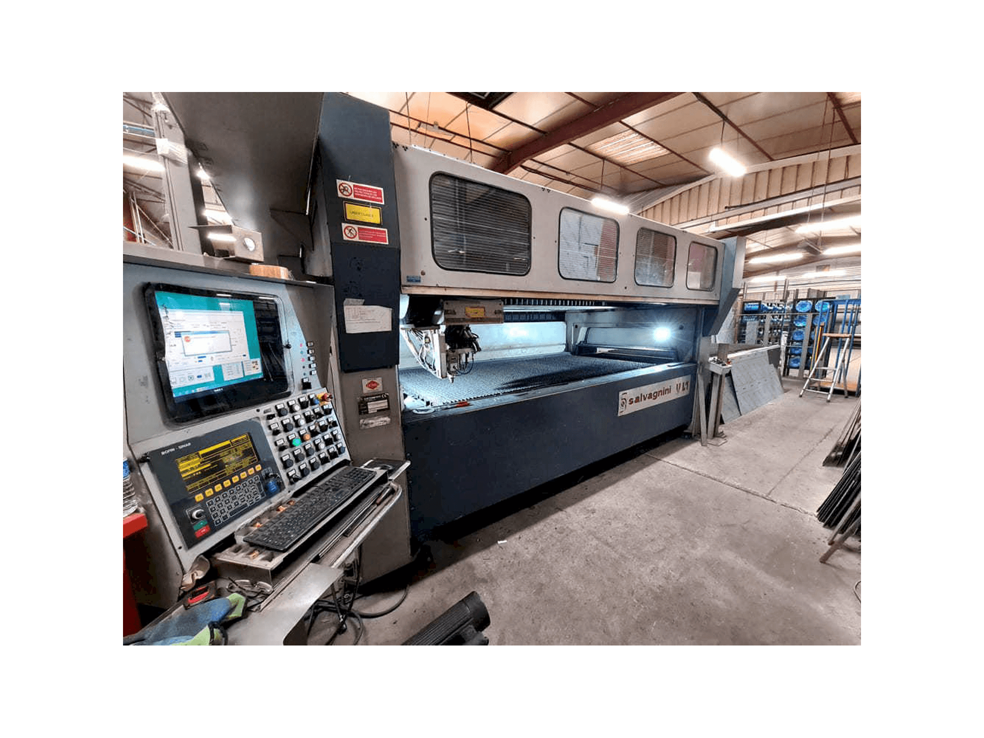 Widok z przodu maszyny Salvagnini VL1