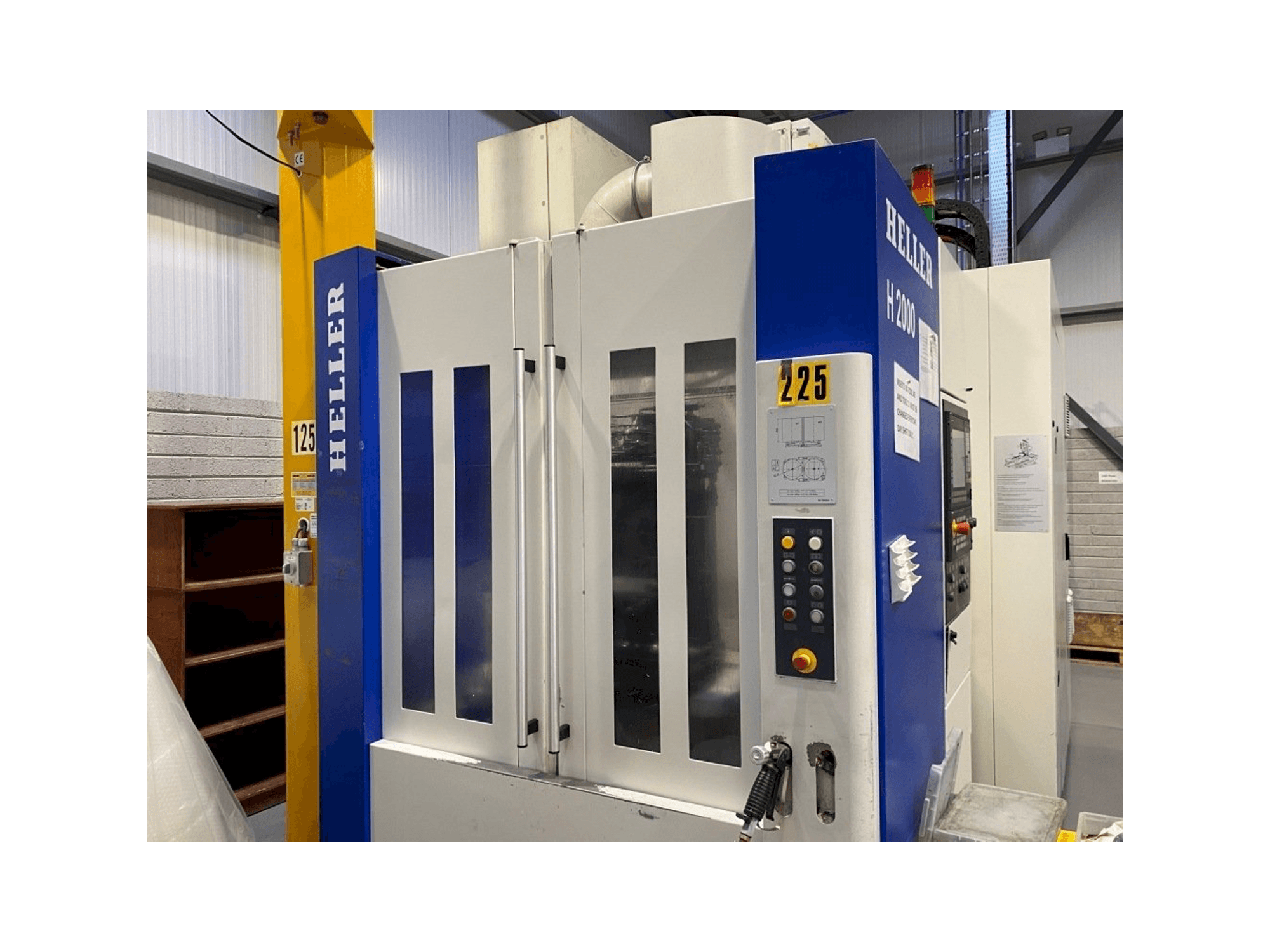 Widok z przodu maszyny HELLER H 2000
