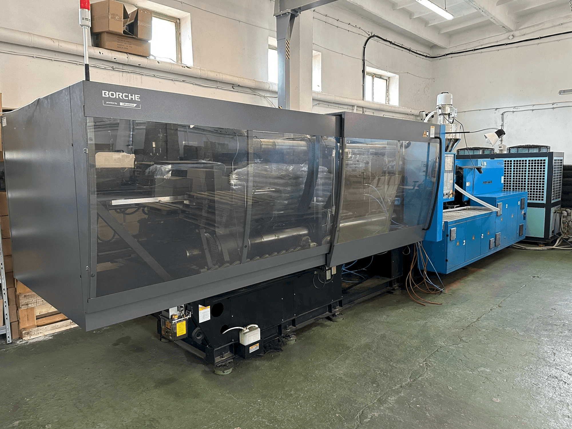 Widok z przodu maszyny BORCHÊ BS400 Economic