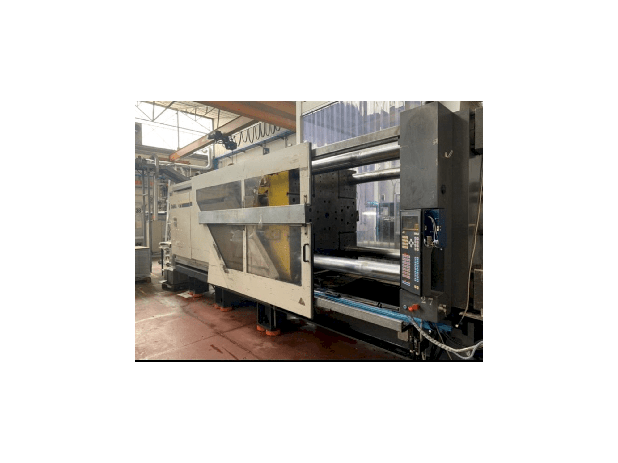 Widok z przodu maszyny OiMA STRATOS 8500/900 S