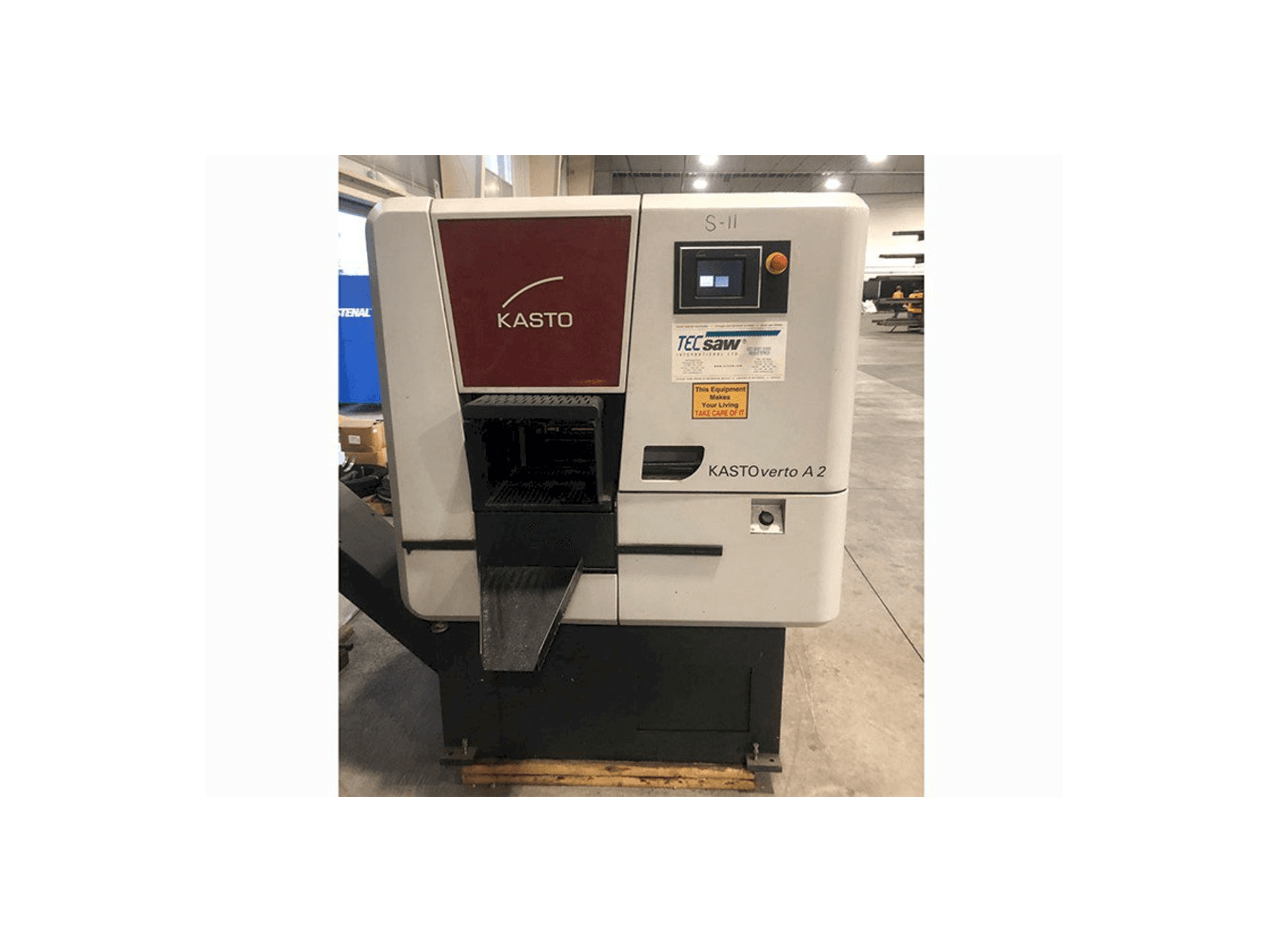 Widok z przodu maszyny KASTO verto A2