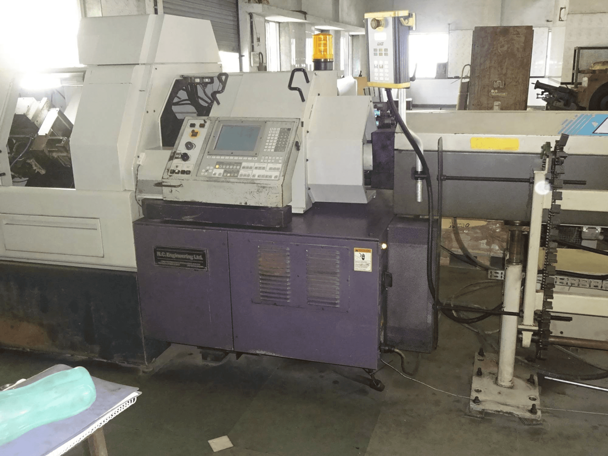 Widok z przodu maszyny Citizen L-25