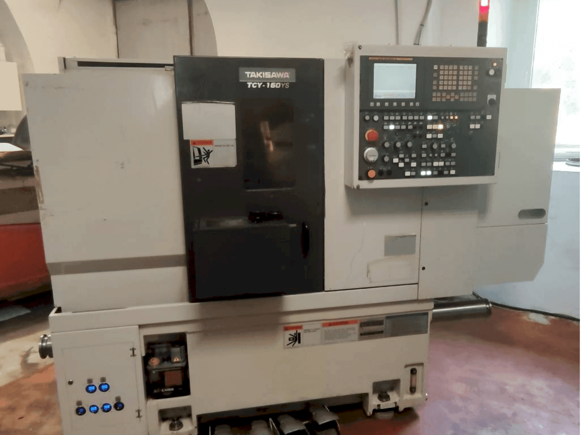 Widok z przodu maszyny Takisawa TCY-160YS L3