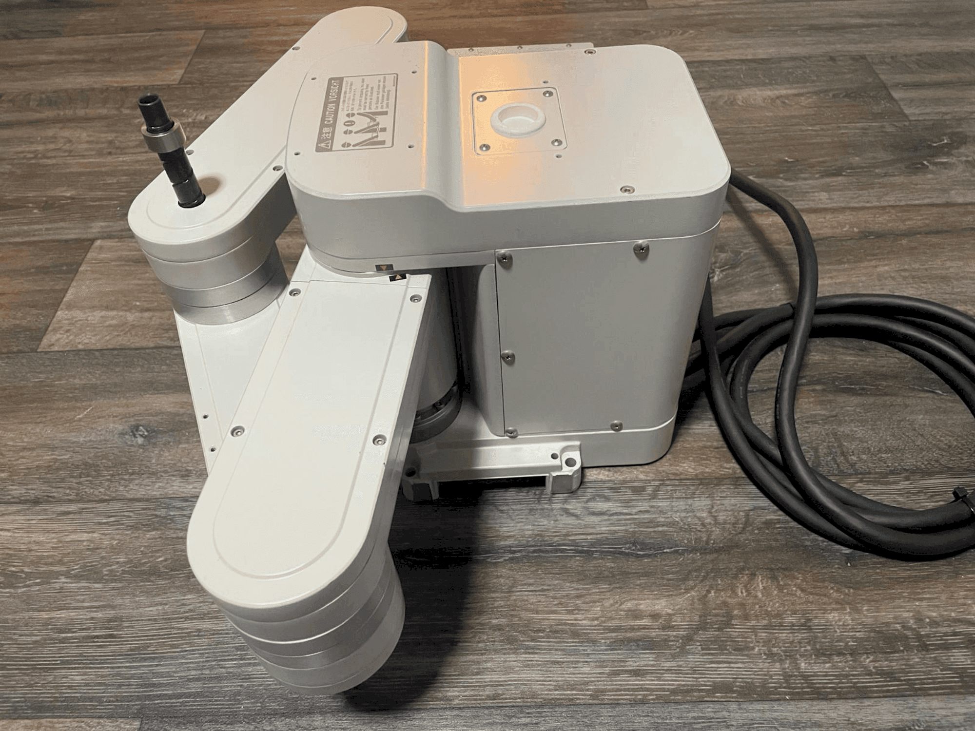 Widok z przodu maszyny Mitsubishi Electric PR-5AH