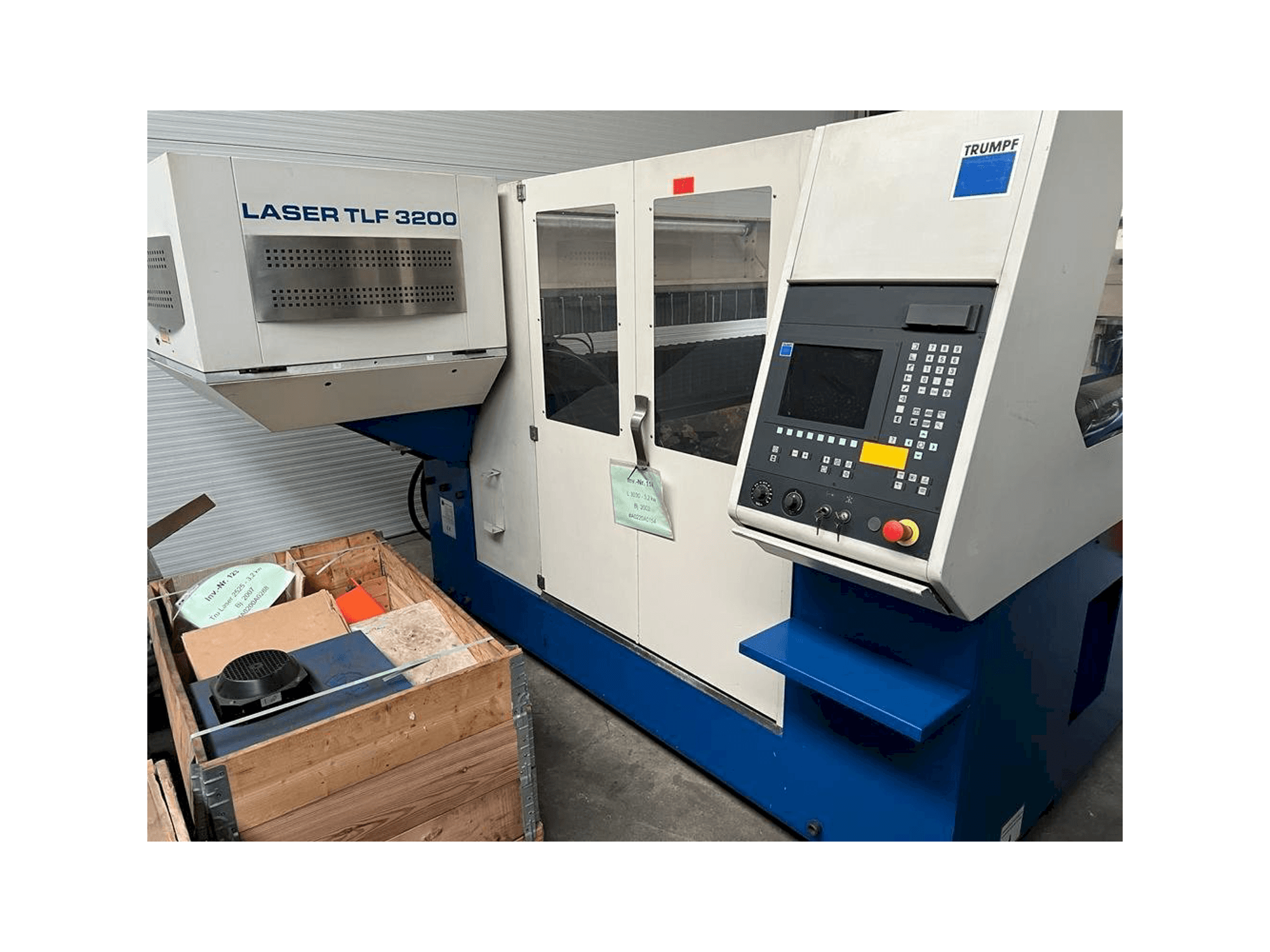Widok z przodu maszyny Trumpf Trumatic L3030