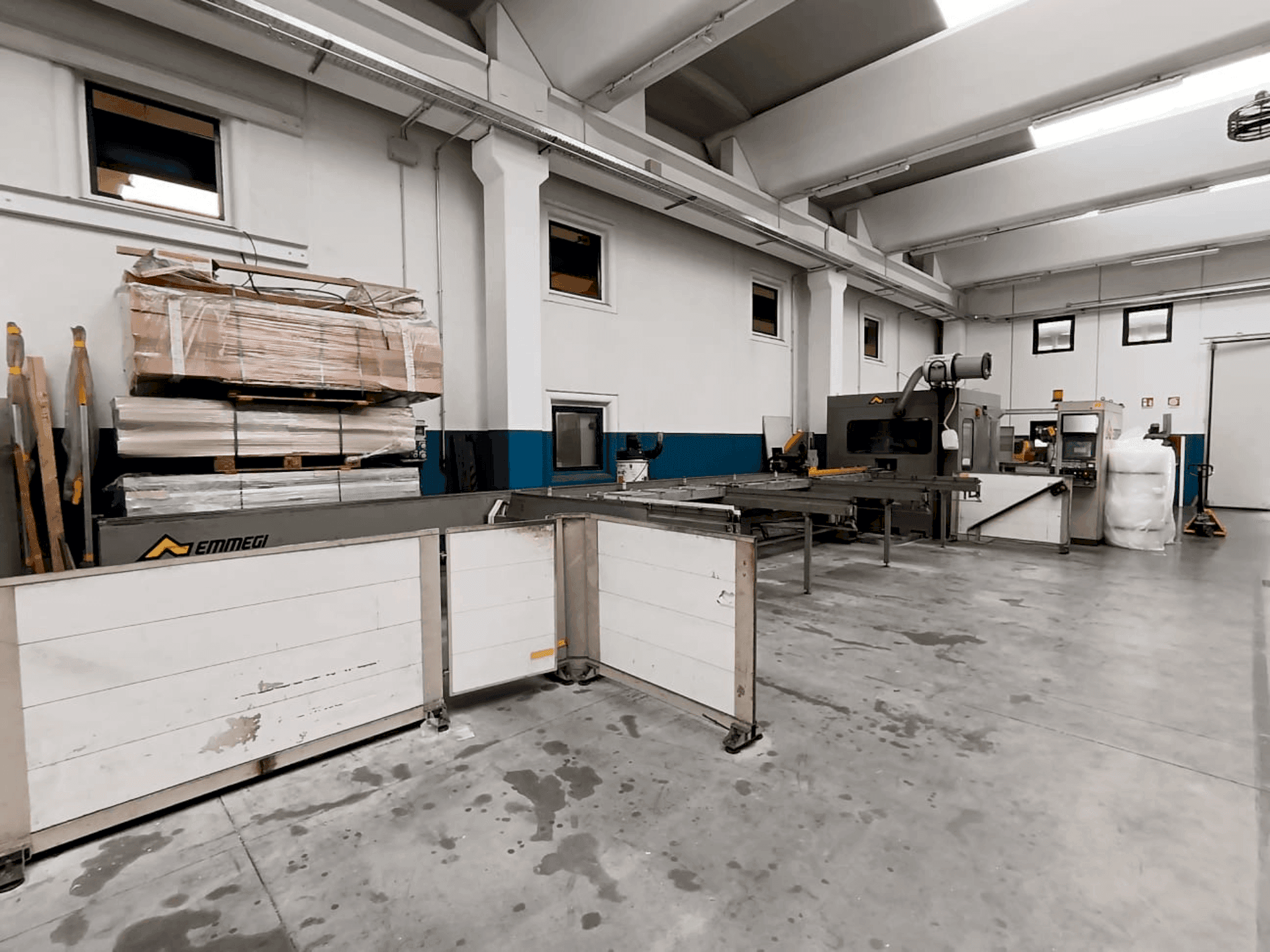 Widok z przodu maszyny Emmegi Quadra