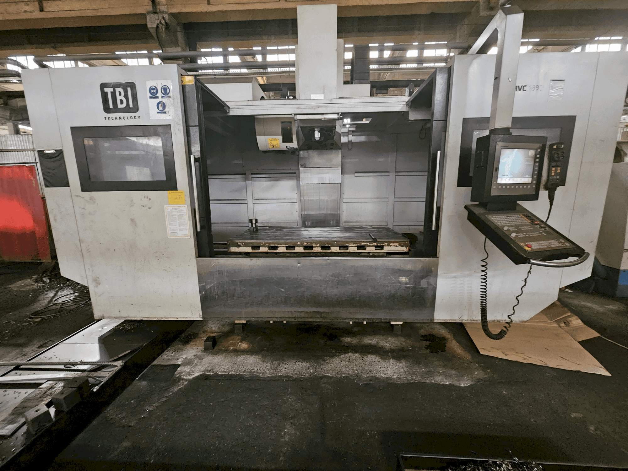 Widok z przodu maszyny TBI MVC 1890