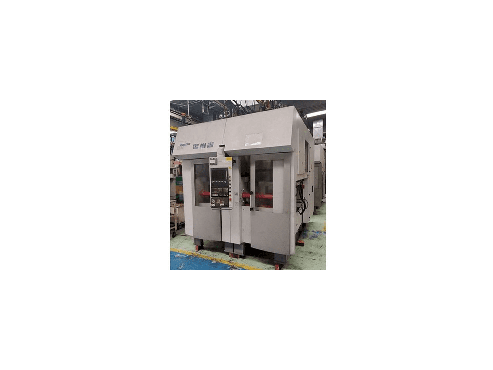 Widok z lewej maszyny EMAG VSC-400 DUO