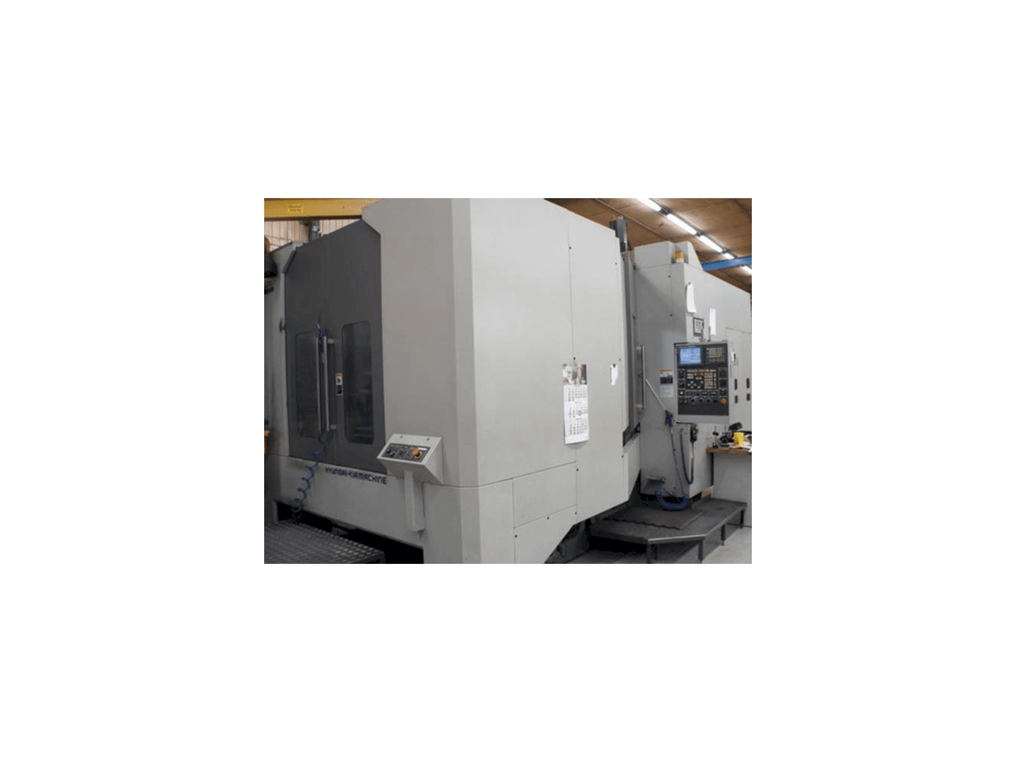 Widok z przodu maszyny Hyundai HS 630/800