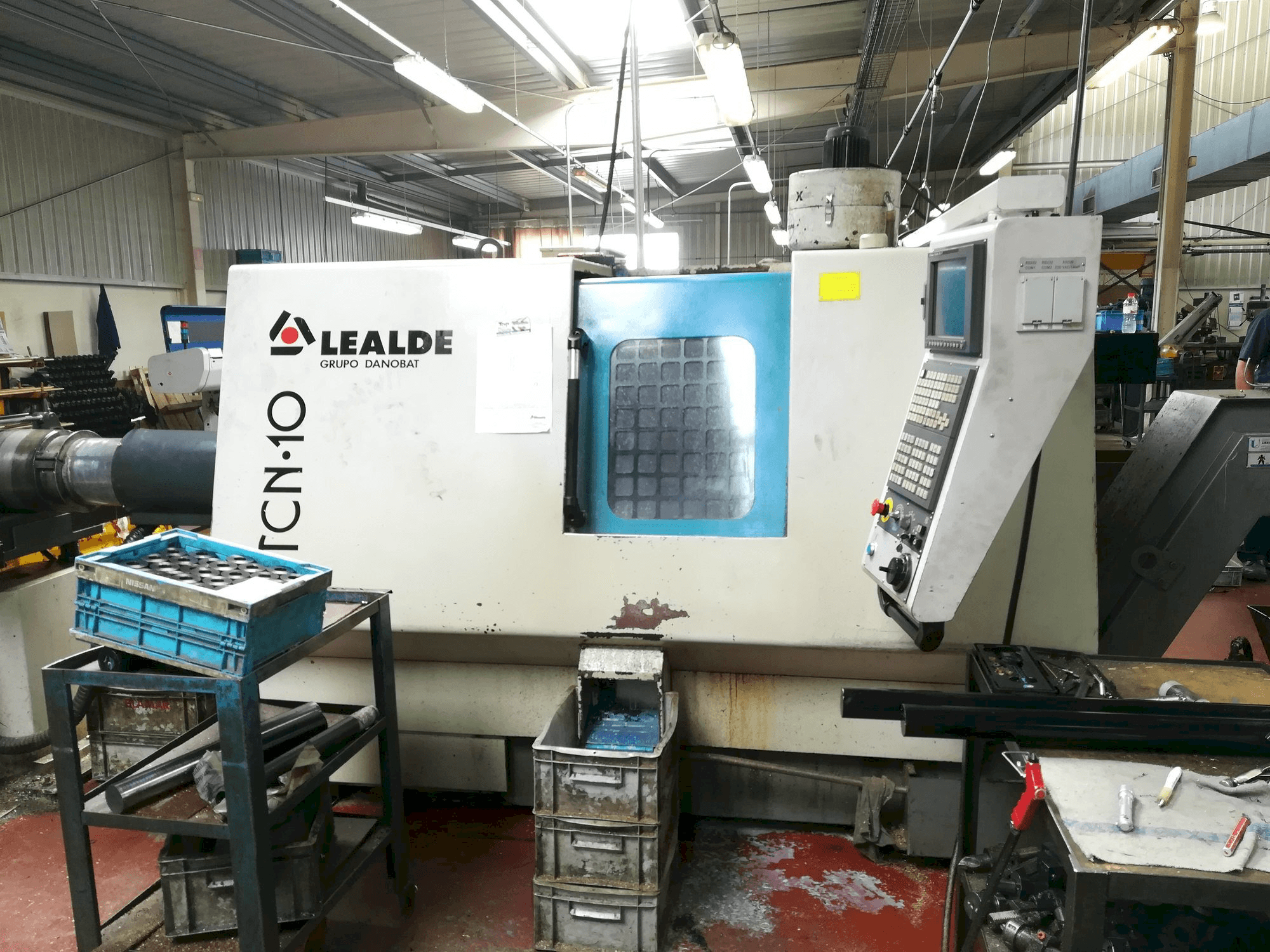 Widok z przodu maszyny Lealde TCN 10