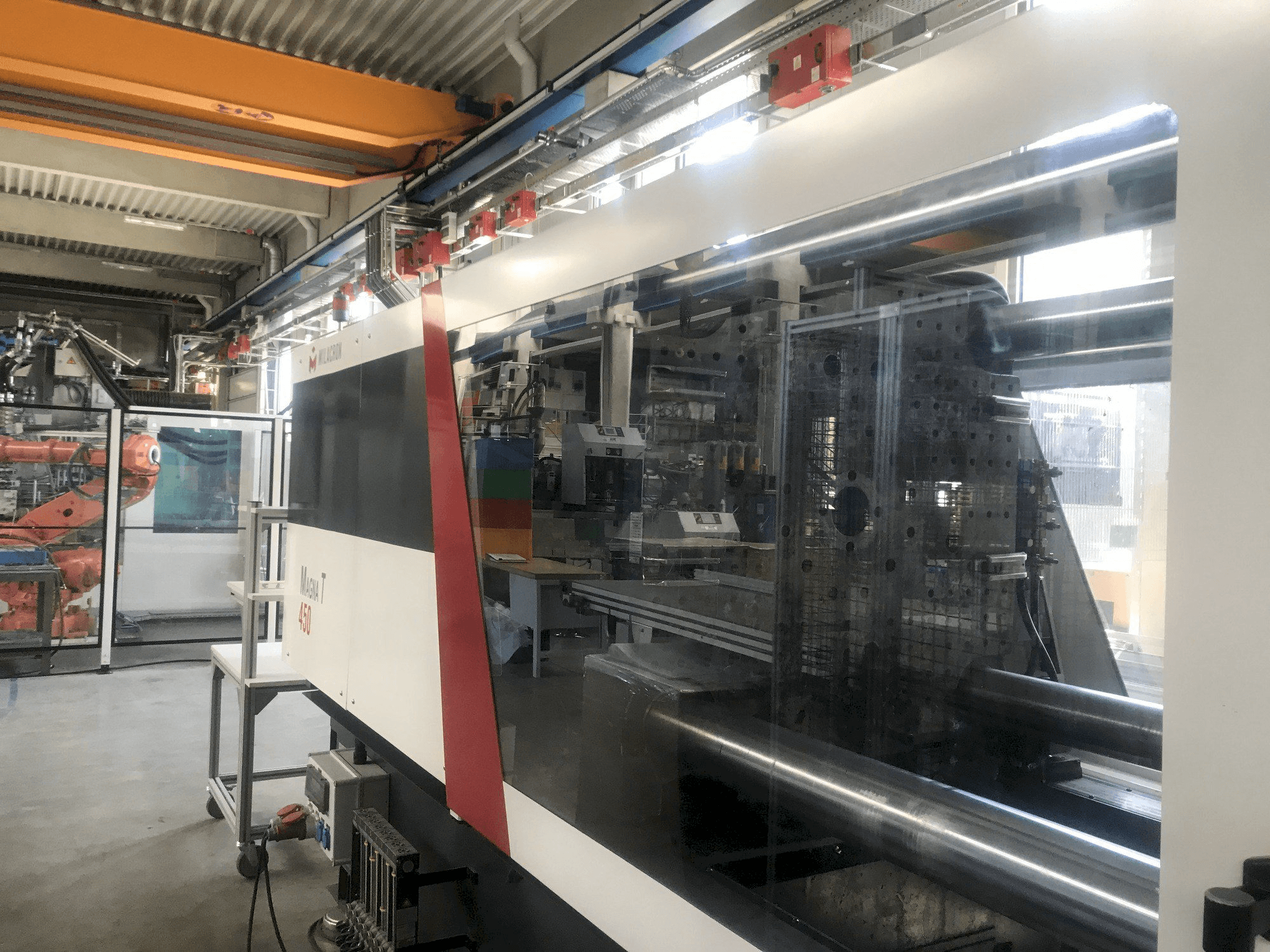 Widok z przodu maszyny Ferromatik MTS 450-2290