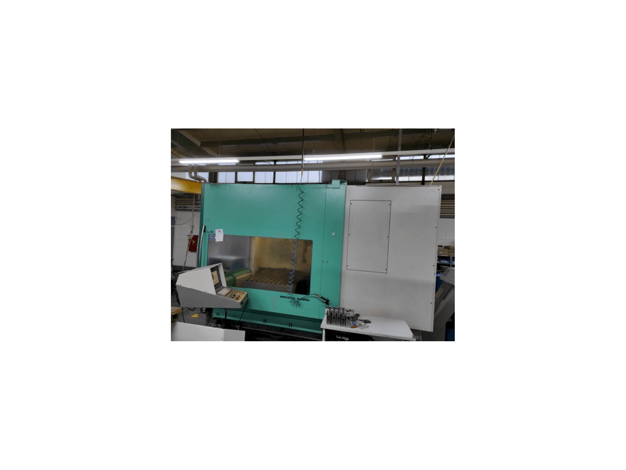 Widok z przodu maszyny DMG DMU 125 T