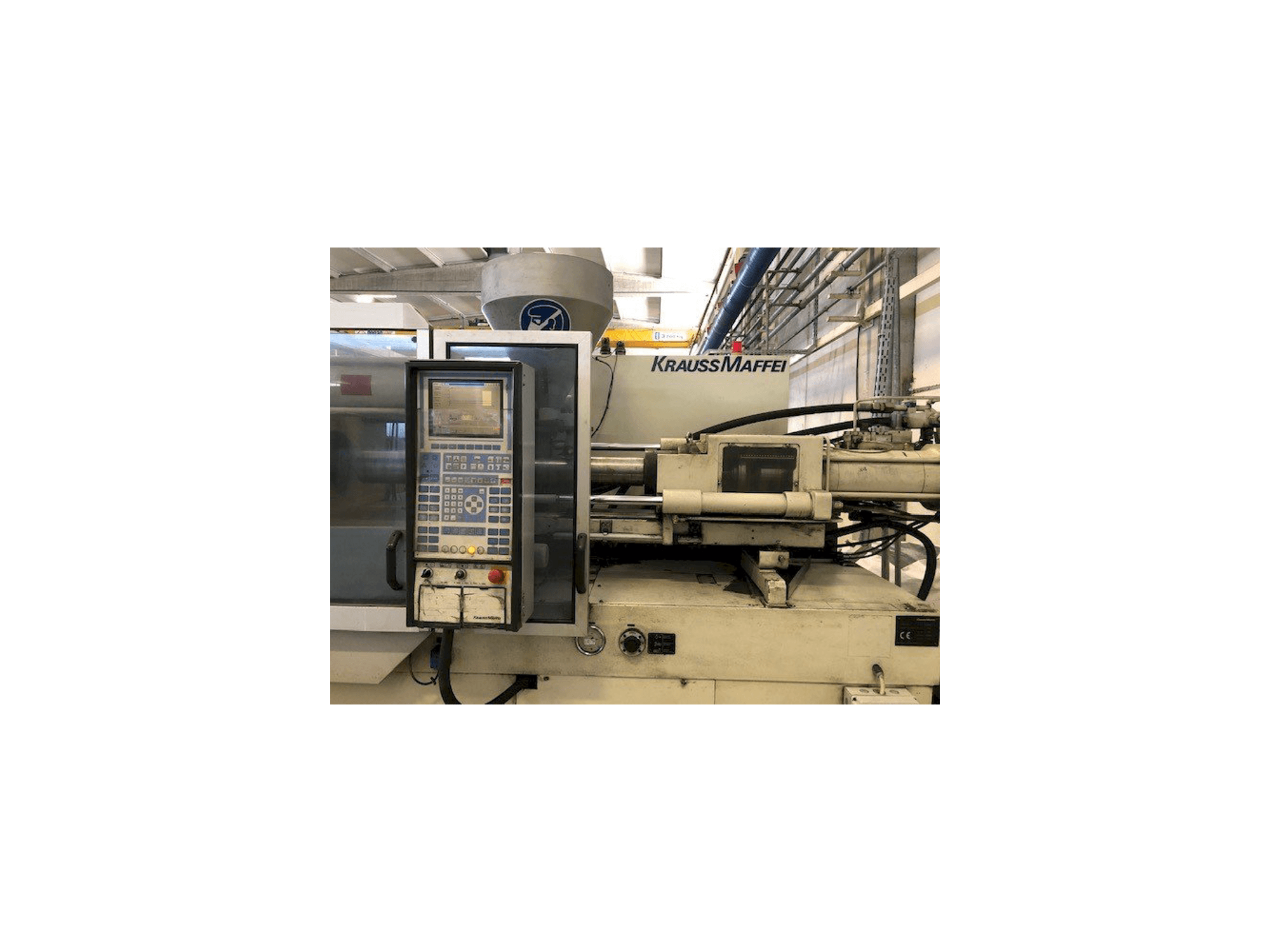 Widok z przodu maszyny Krauss Maffei 150-700 C2