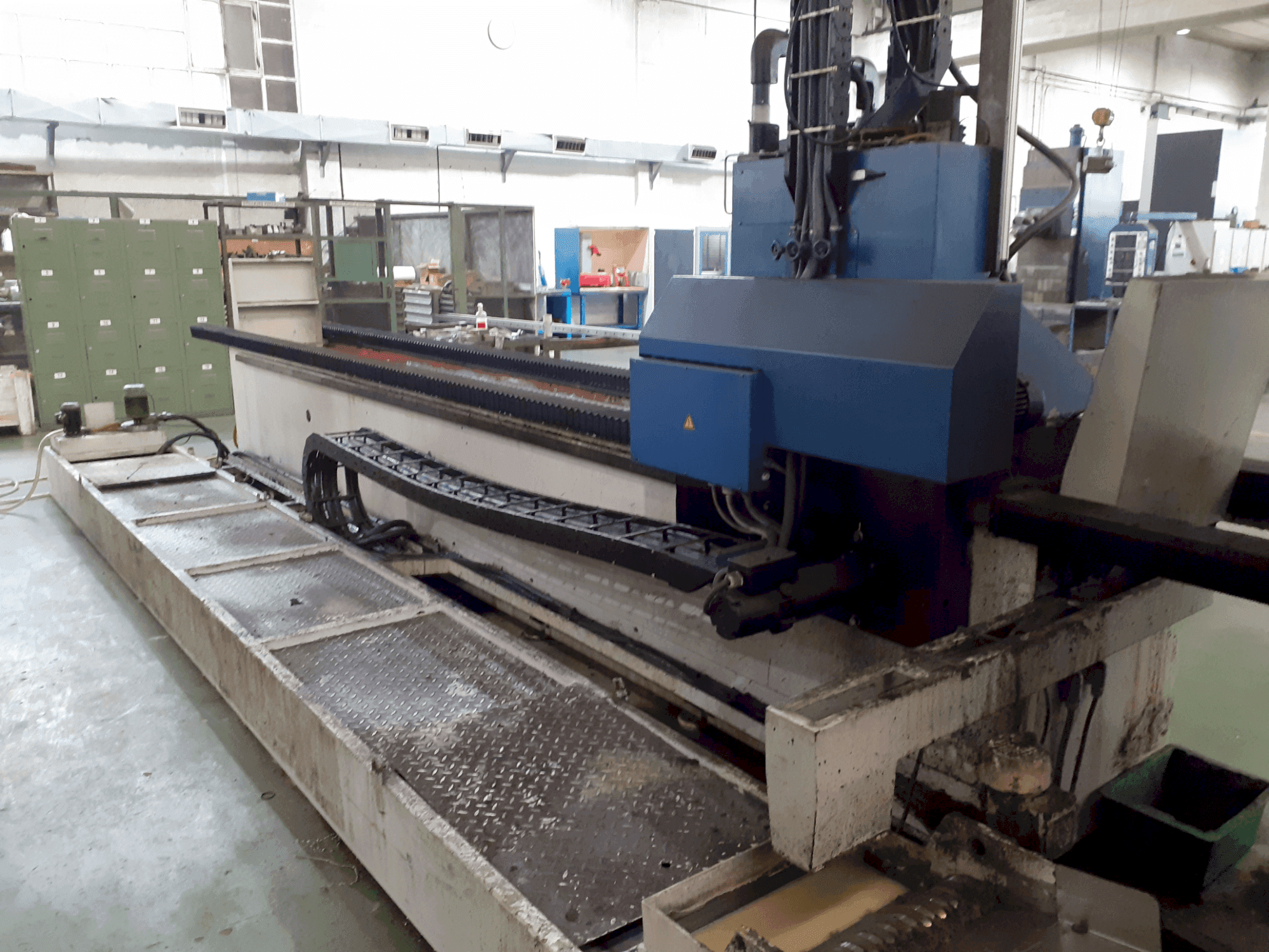 Widok z przodu maszyny Reform AR 40/7