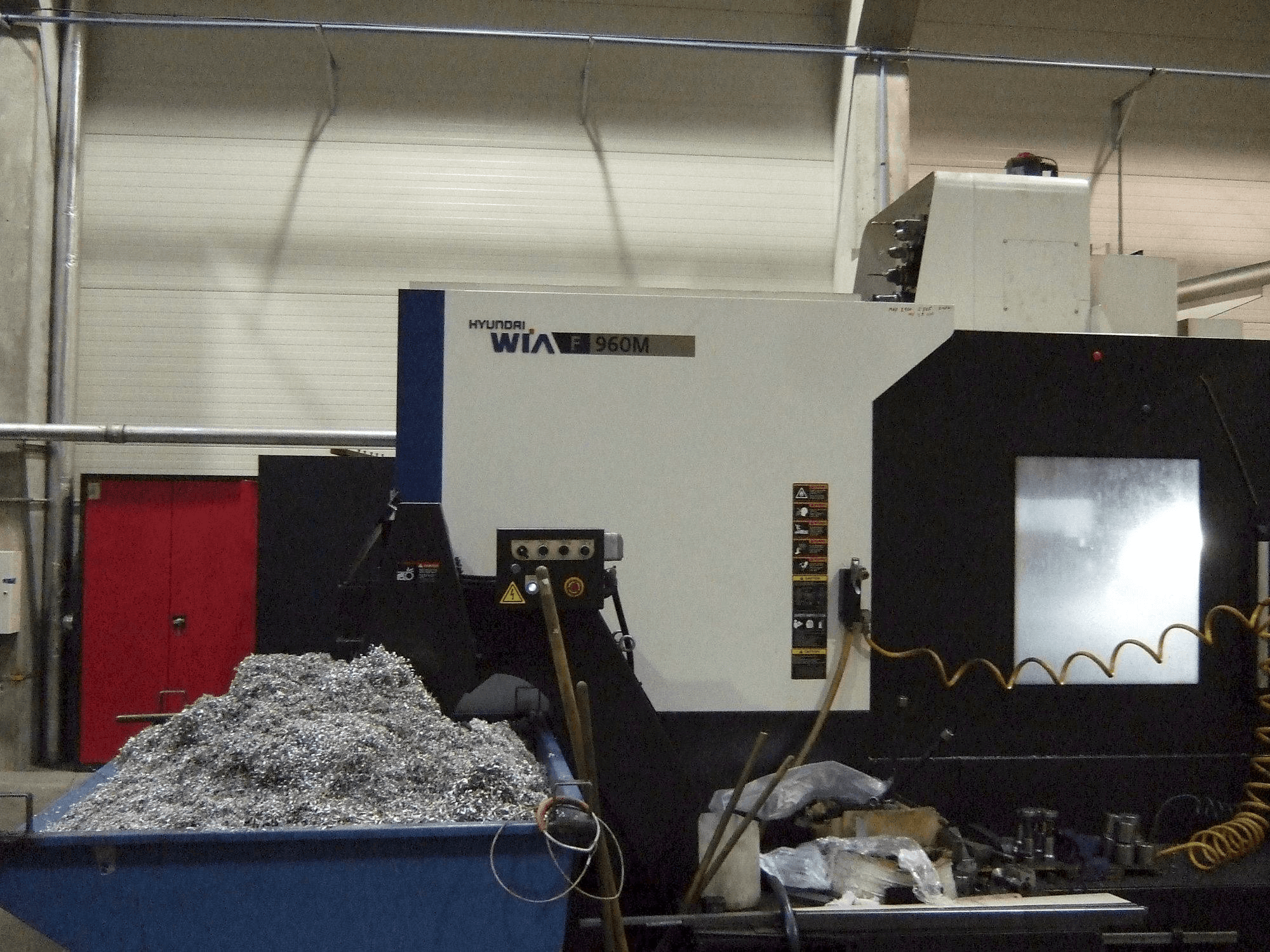 Widok z przodu maszyny Hyundai F960M