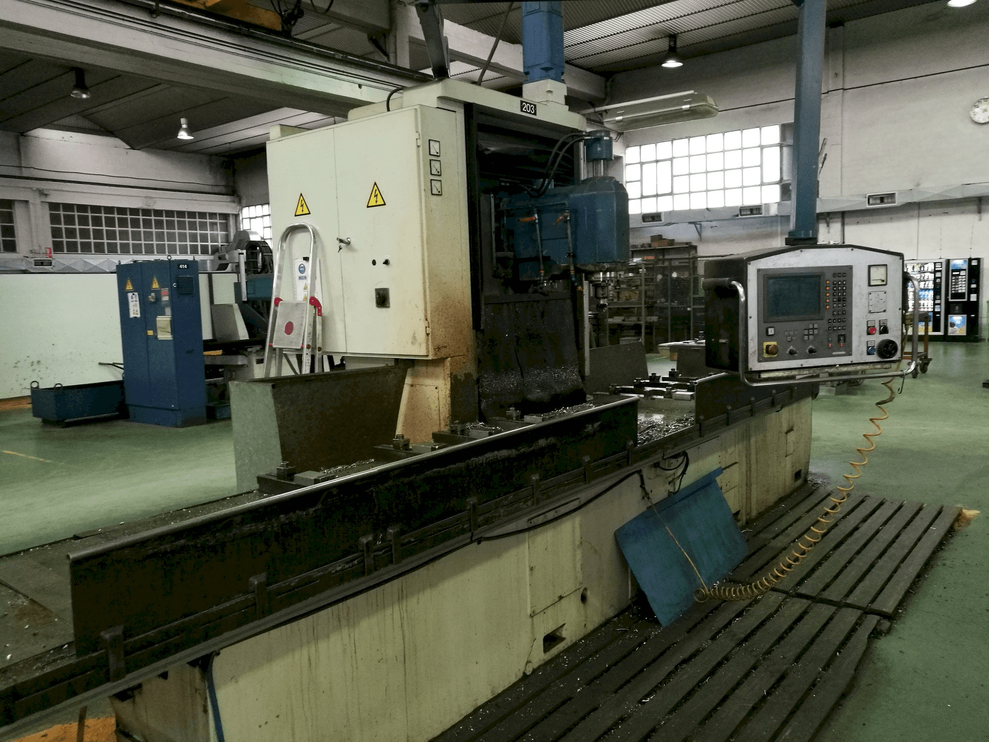 Widok lewej strony maszyny Correa A-20/44