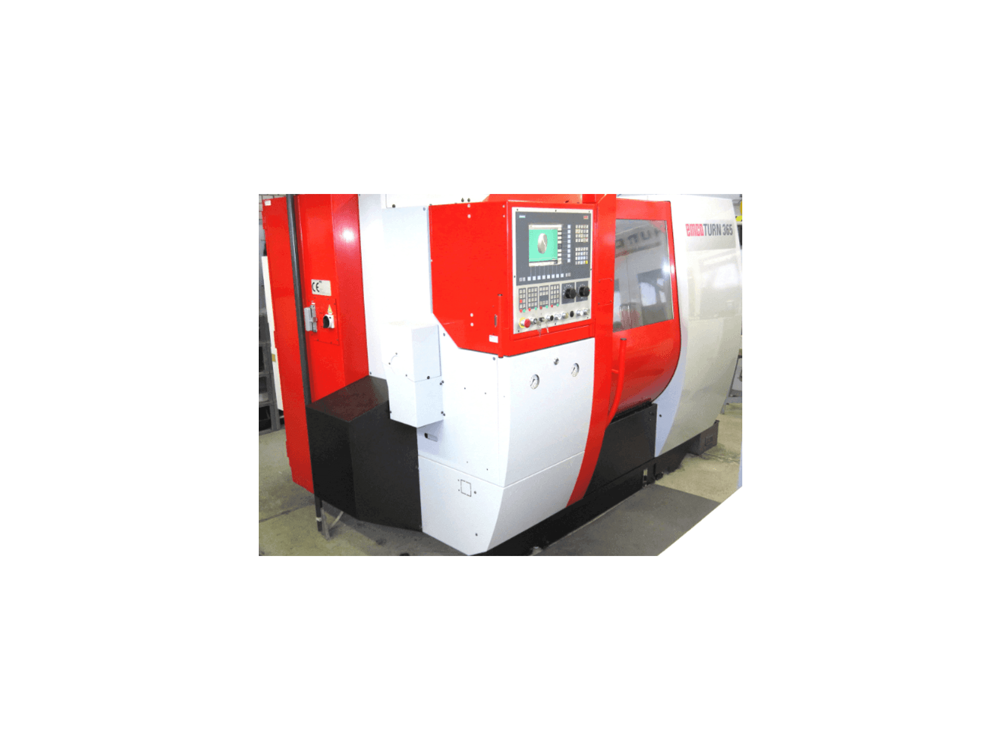 Widok z przodu maszyny EMCO turn 365 tcmy