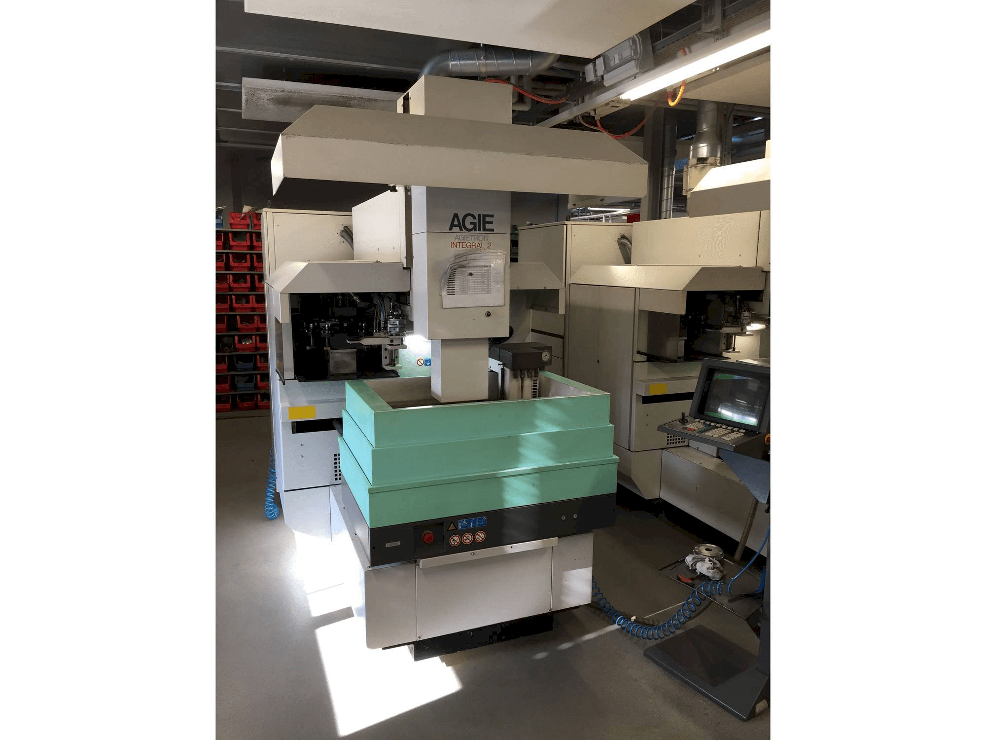 Widok z przodu maszyny AGIE INTEGRAL 2