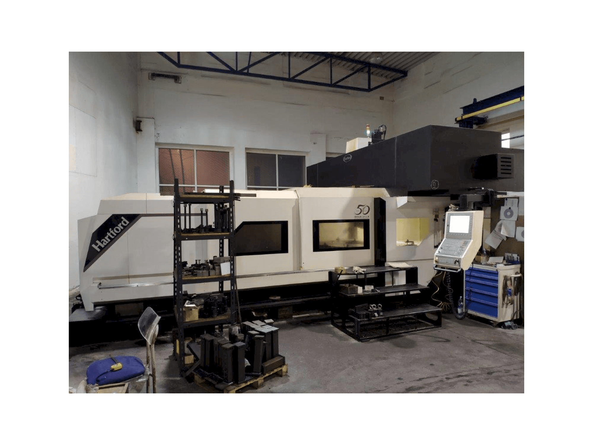 Widok z przodu maszyny Hartford SW-426