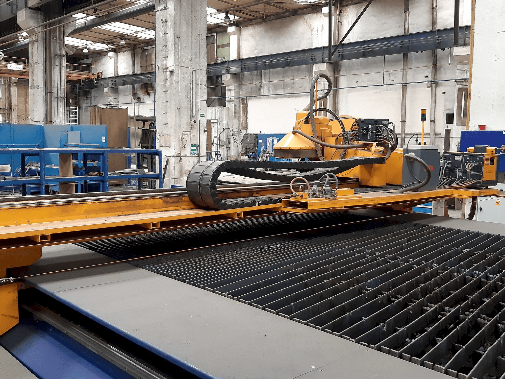 Widok z przodu maszyny MicroStep MG 10501.30Pr GGr