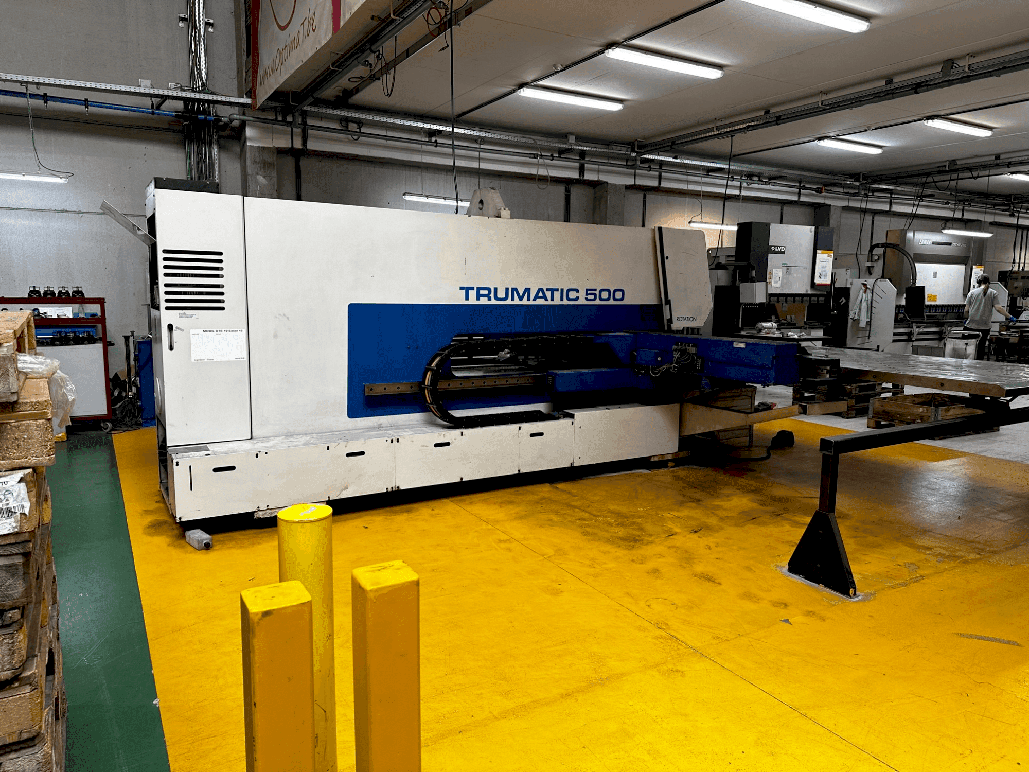 Widok z przodu maszyny TRUMPF Trumatic 500