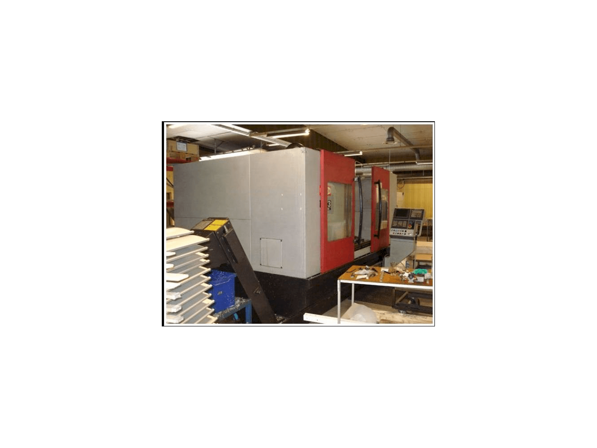 Widok lewej strony maszyny Eikon MV3