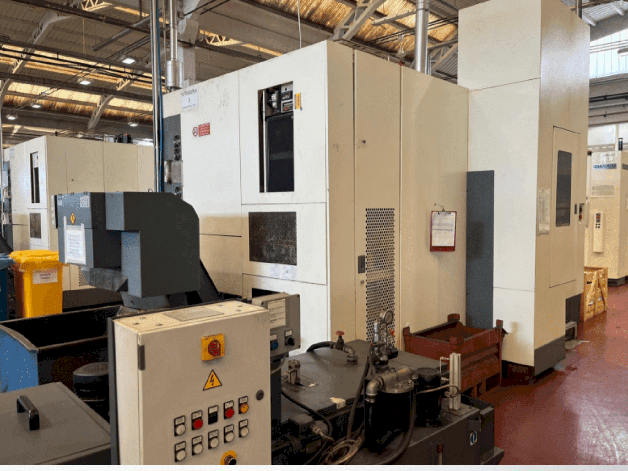Widok z przodu maszyny Kitamura Mycenter-HX500iTGA