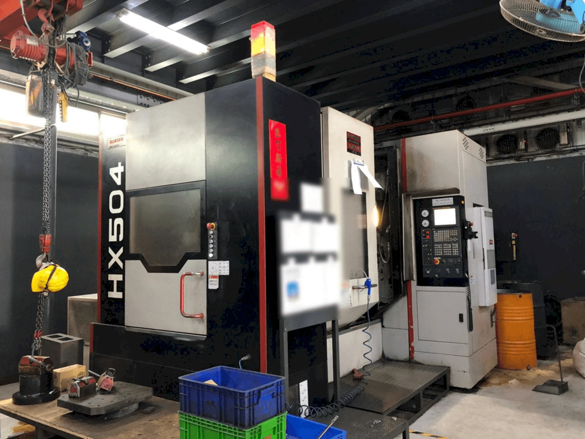 Widok z przodu maszyny Quaser HX504II BP