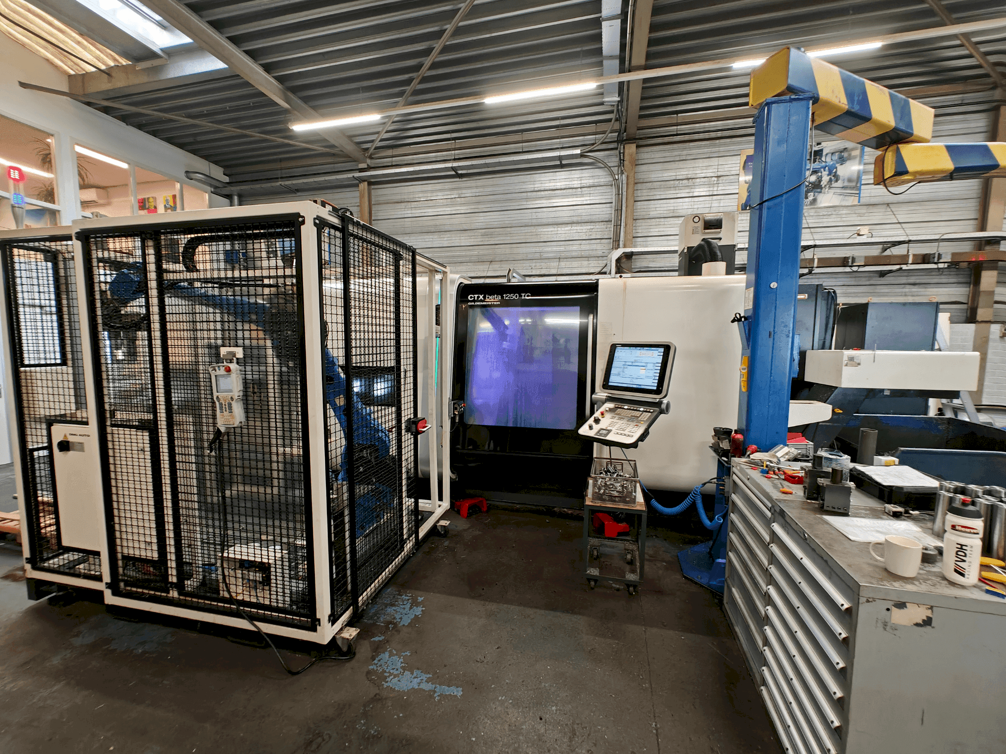 Widok z przodu maszyny DMG CTX beta 1250 4 A