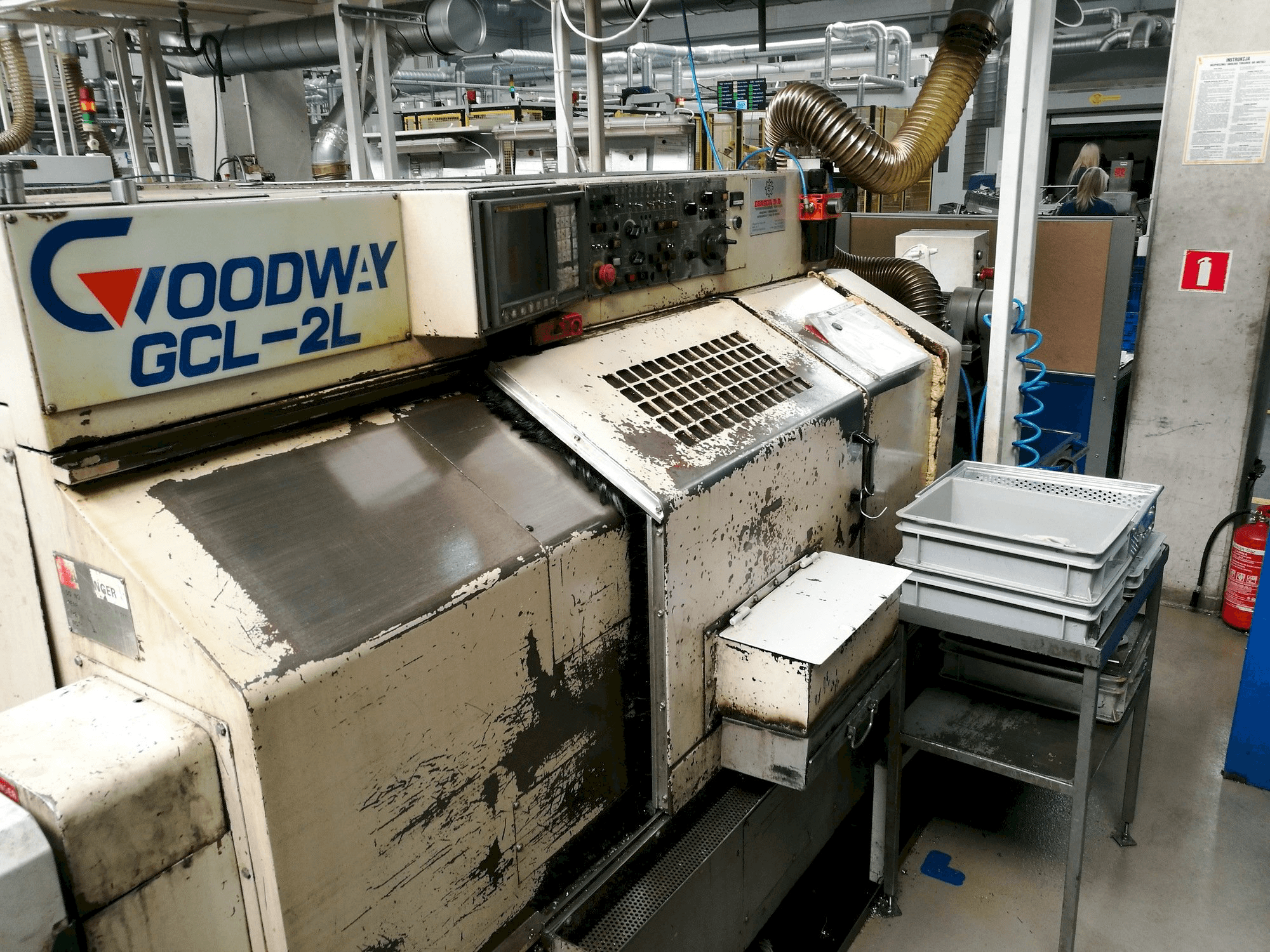 Widok z przodu maszyny Goodway GCL-2L