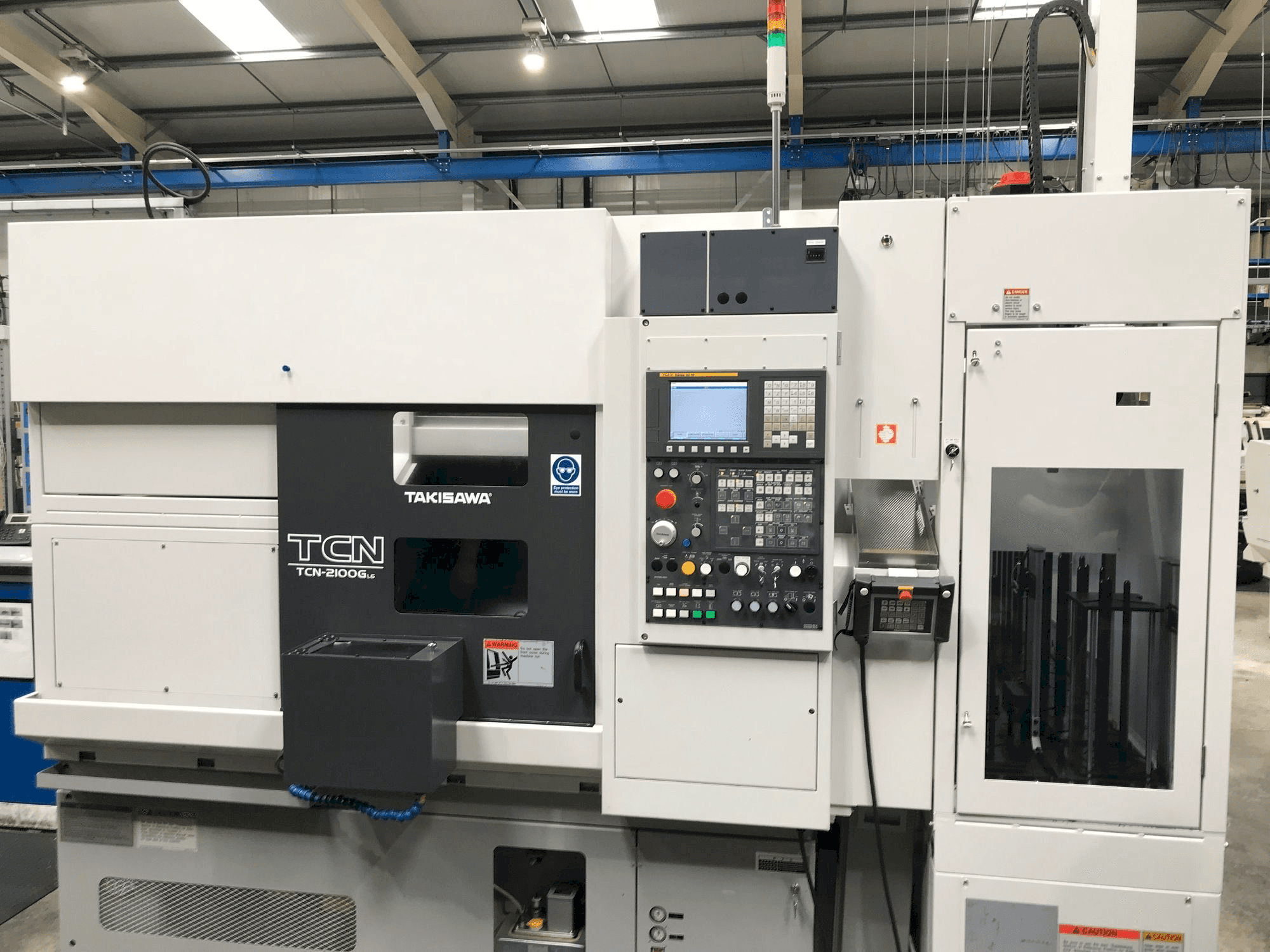 Widok z przodu maszyny Takisawa TCN-2100G L6