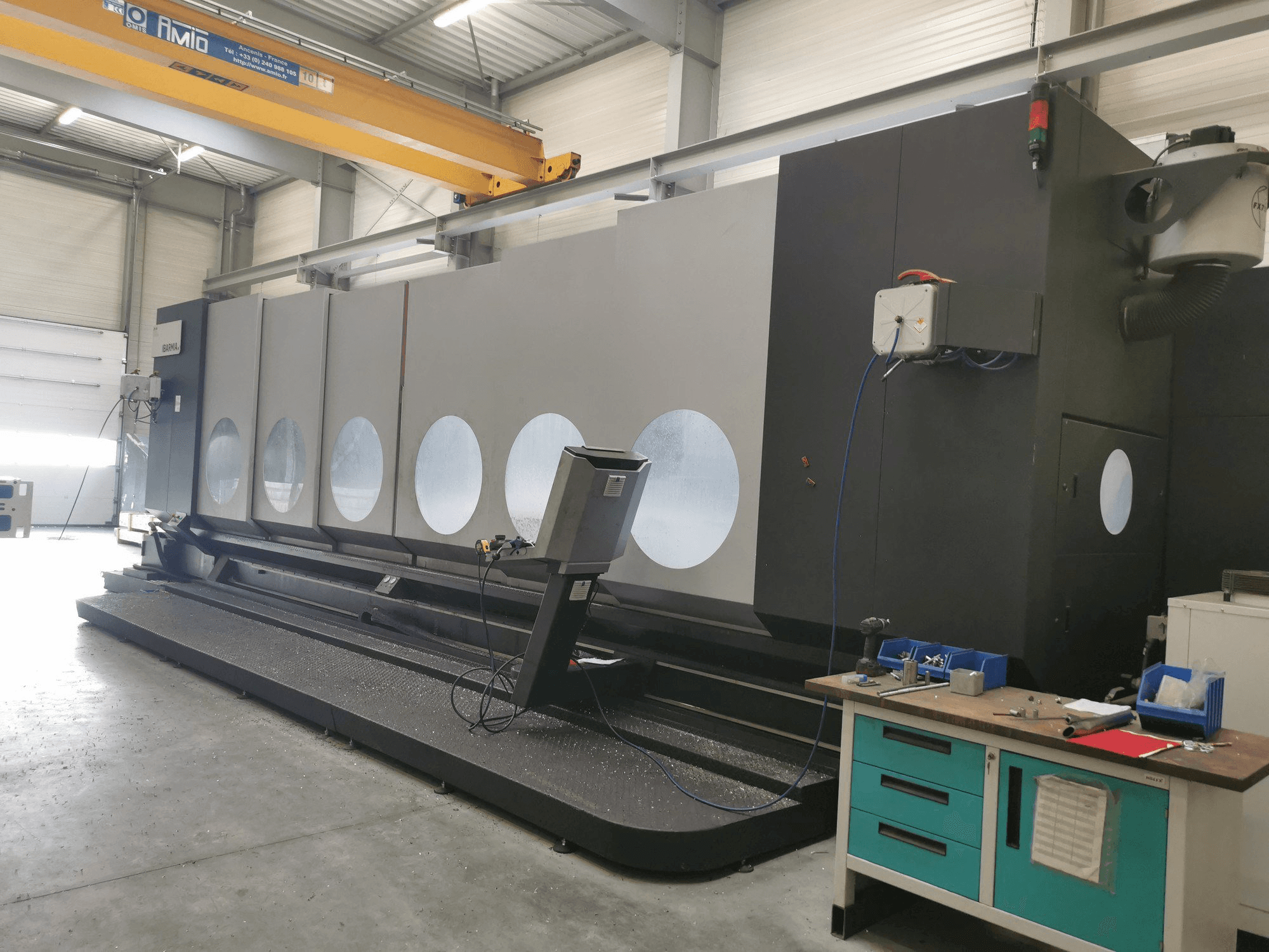 Widok z przodu maszyny IBARMIA ZV 58/L7000 EXTREME