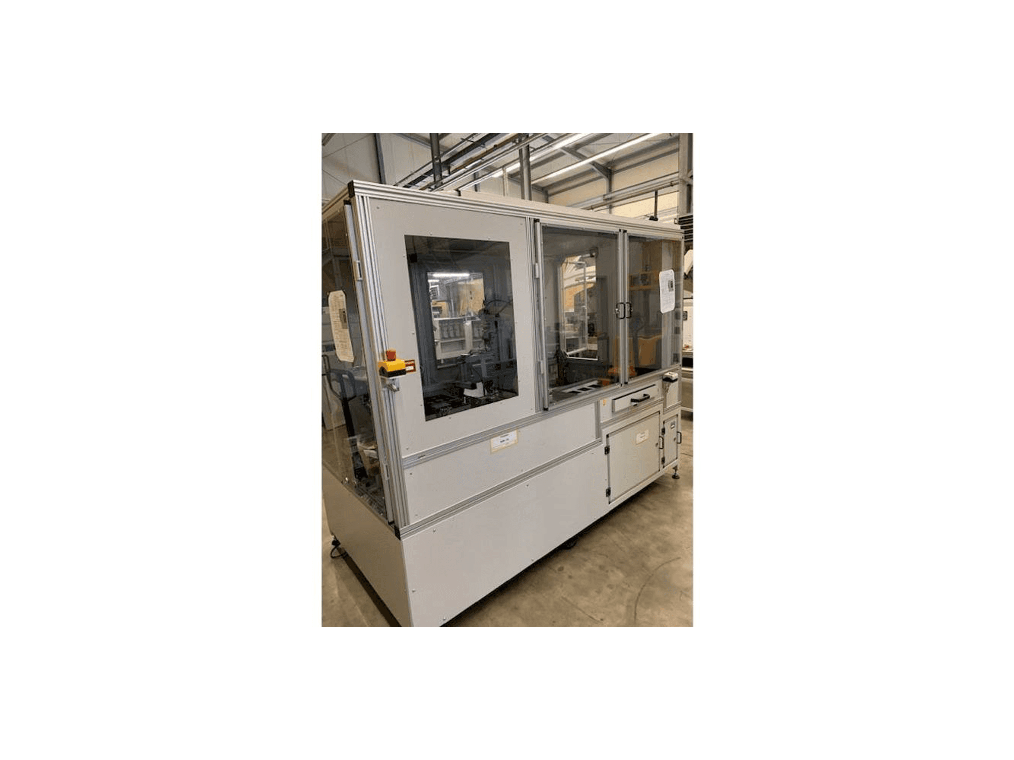 Widok lewej strony maszyny SEHO Robot cell sorting station