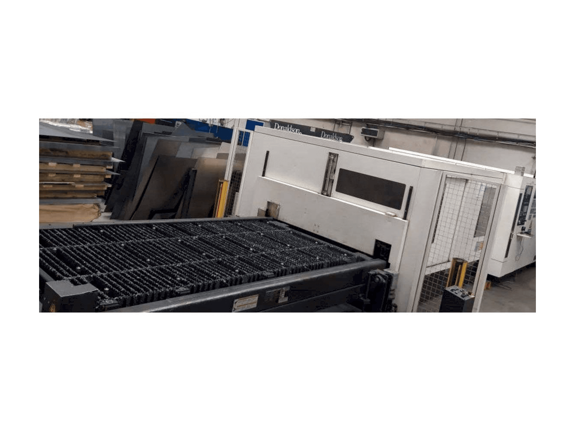 Widok z przodu maszyny Mazak Super Turbo-X510 Mk III G