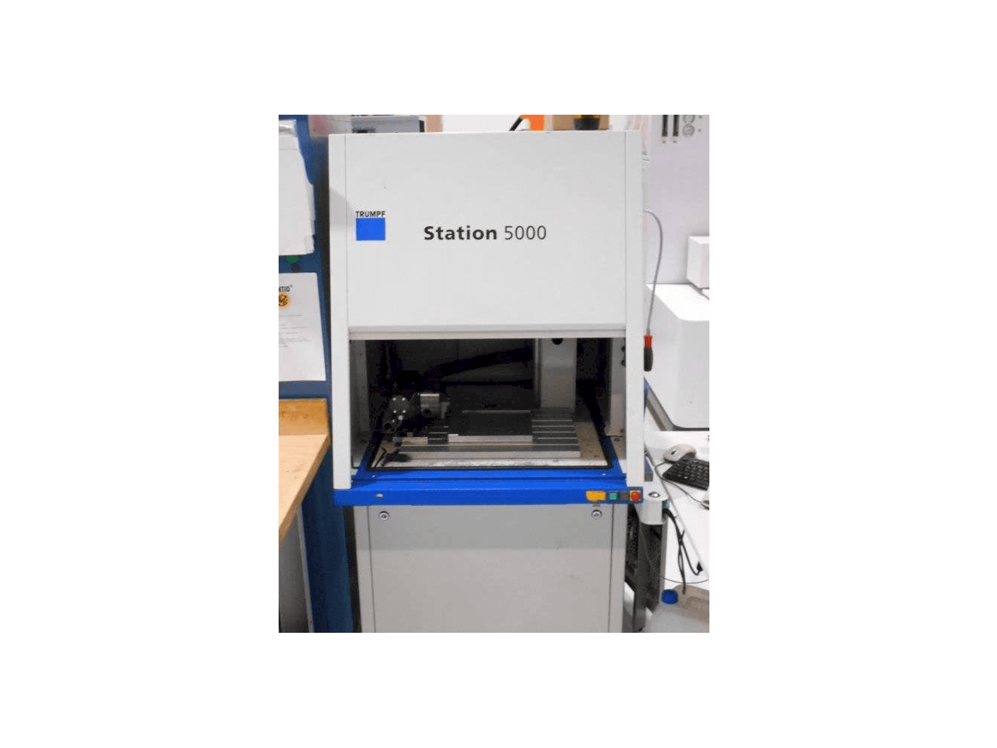 Widok z przodu maszyny Trumpf TruMark 5000