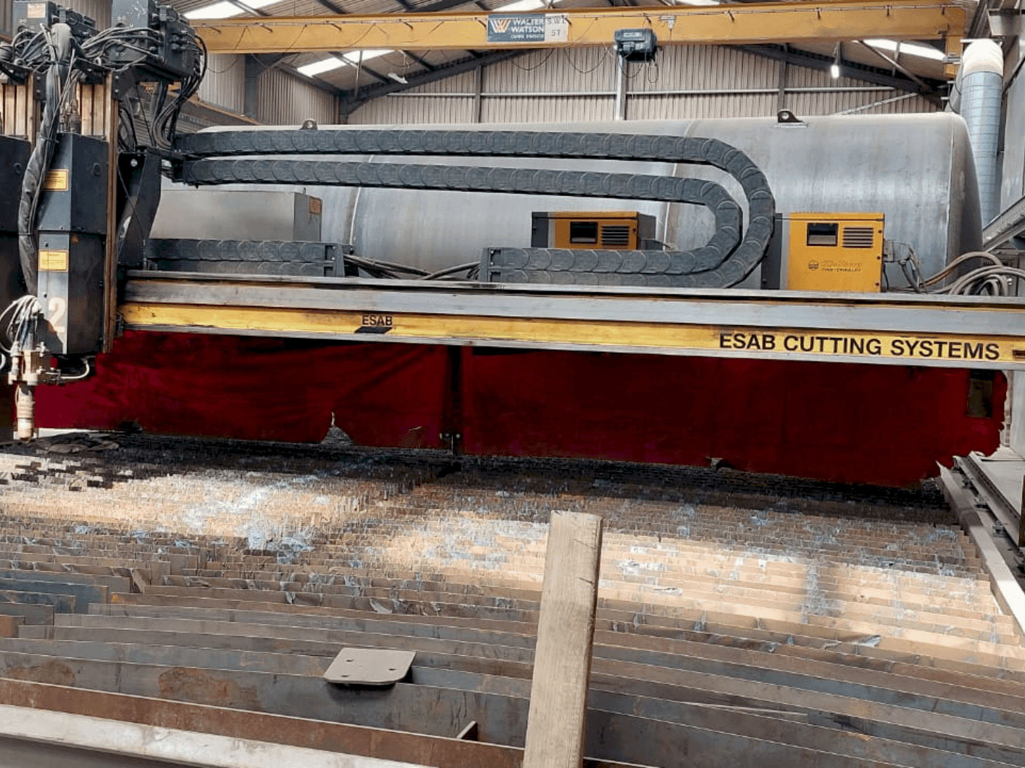 Widok z przodu maszyny ESAB Suprarex SXE 5000