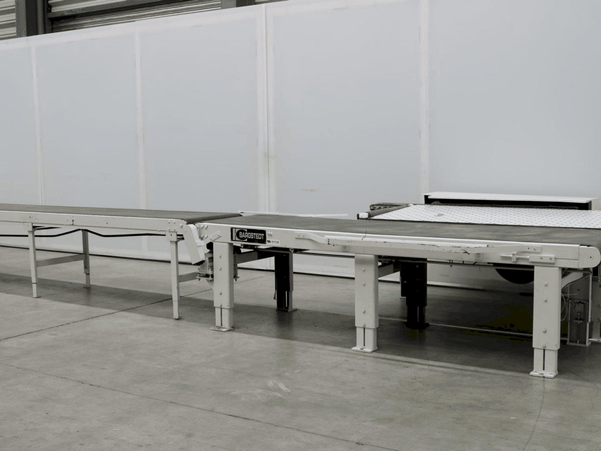 Widok z przodu maszyny BARGSTEDT TFU 02/L/33/67