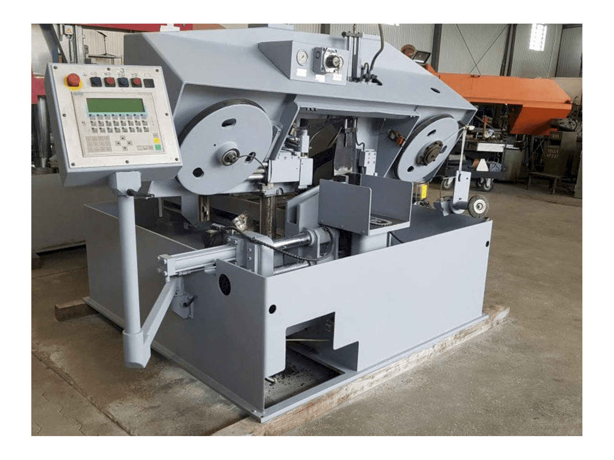 Widok z przodu maszyny FORTE SBA 271