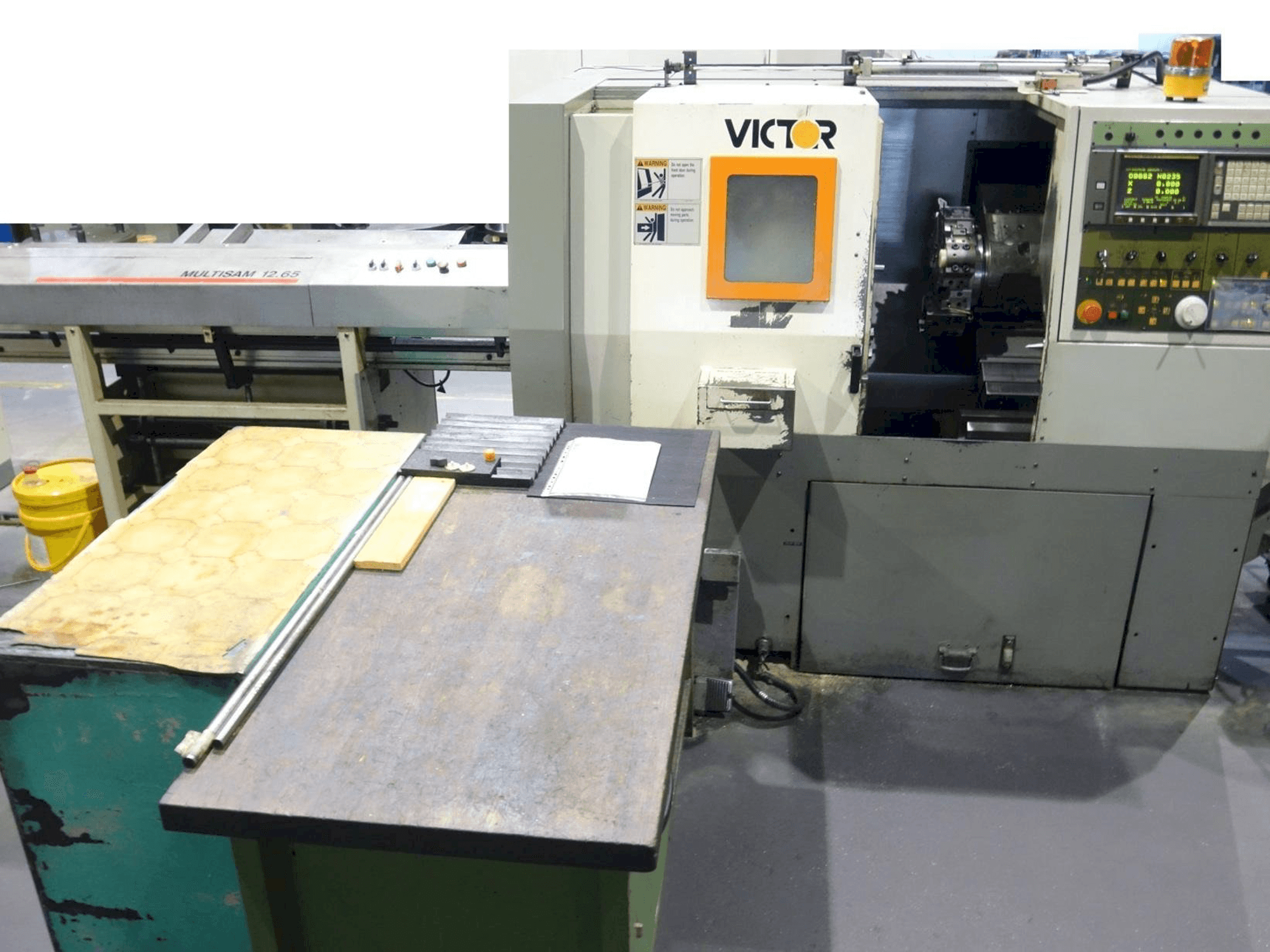 Widok z przodu maszyny Victor V Turn plus 15 (1996)