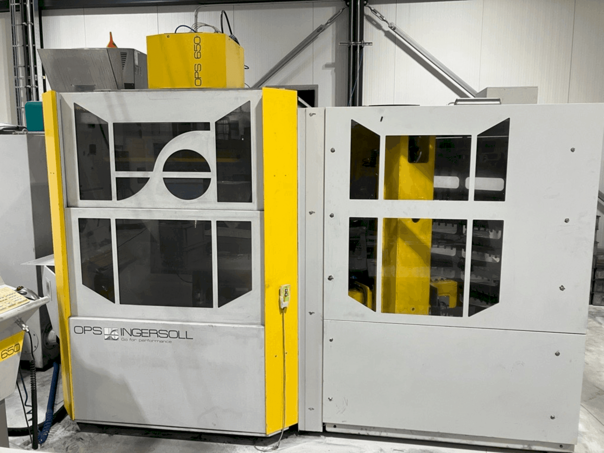 Widok z przodu maszyny OPS INGERSOLL 650