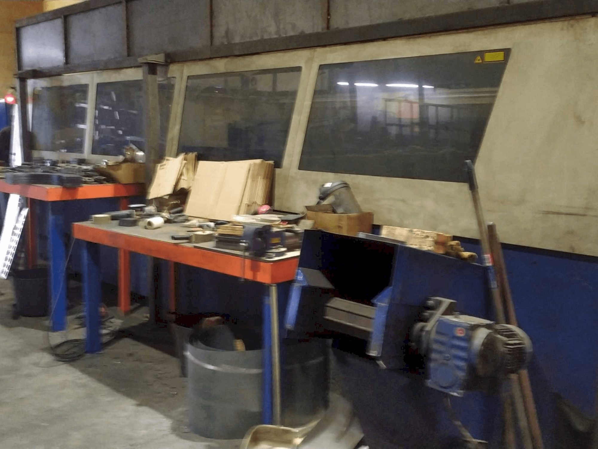 Widok z przodu maszyny Trumpf Trumatic L 4050