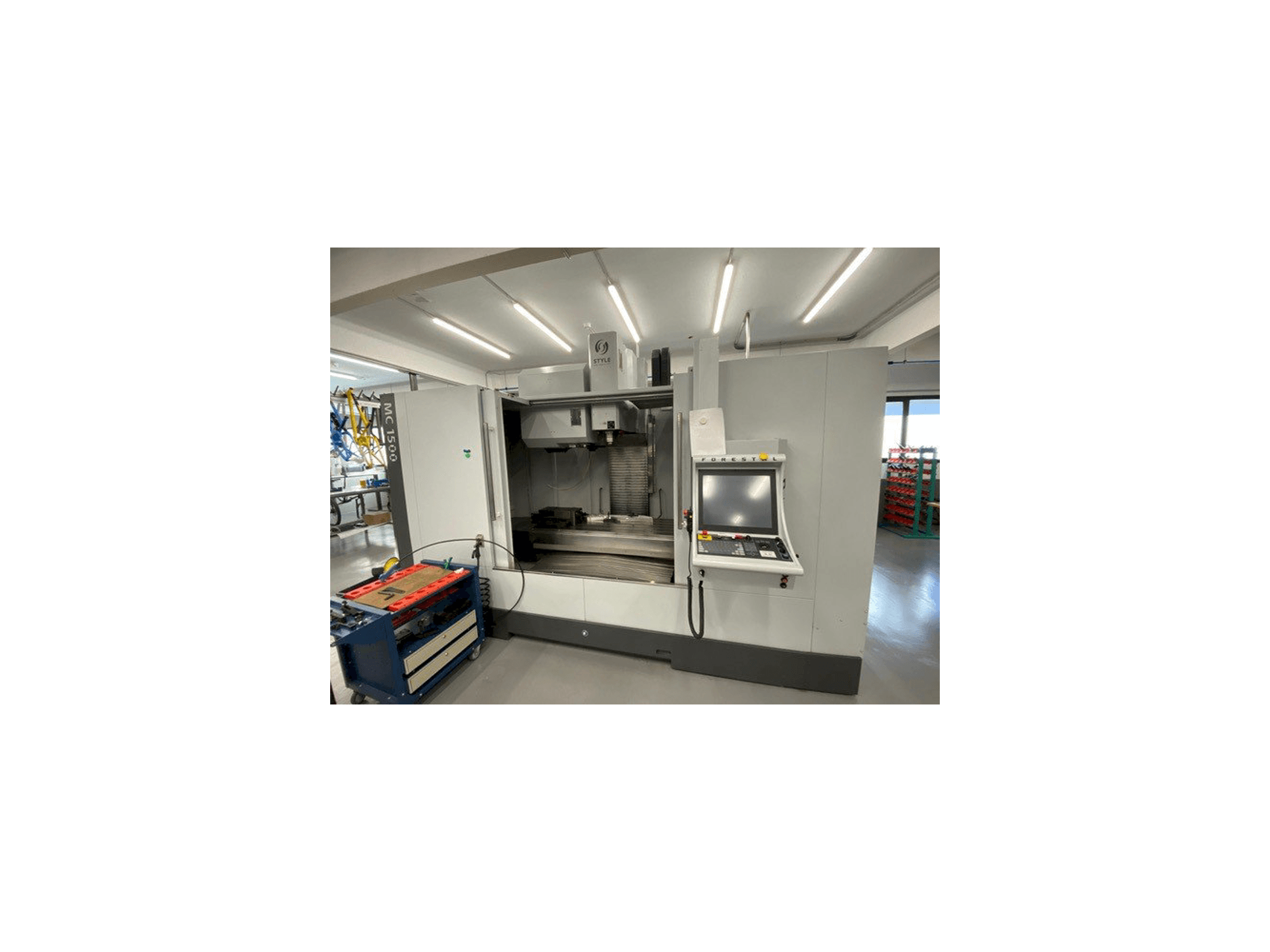 Widok z przodu maszyny STYLE MC 1500