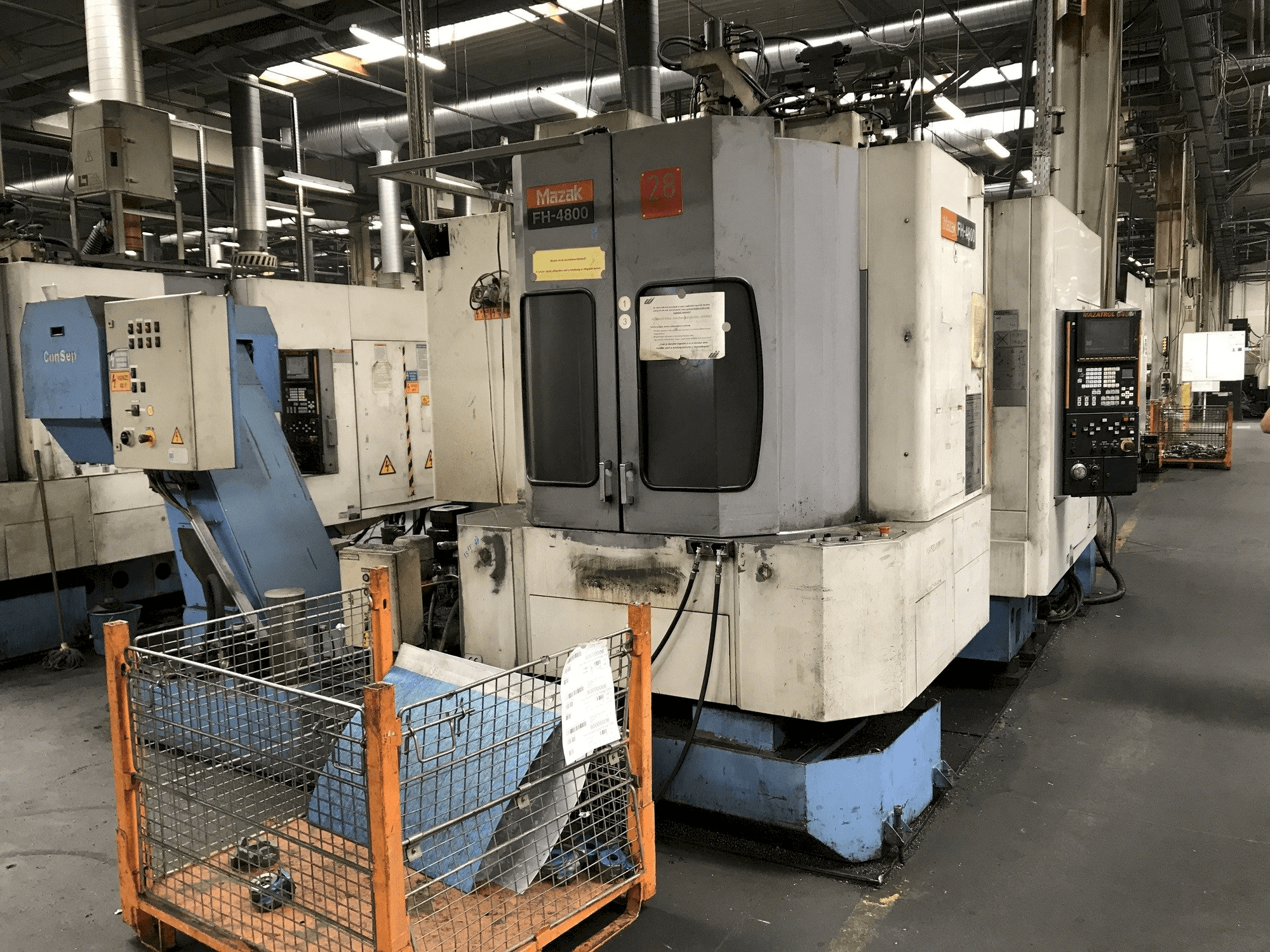 Widok z przodu maszyny Mazak FH-4800 40T