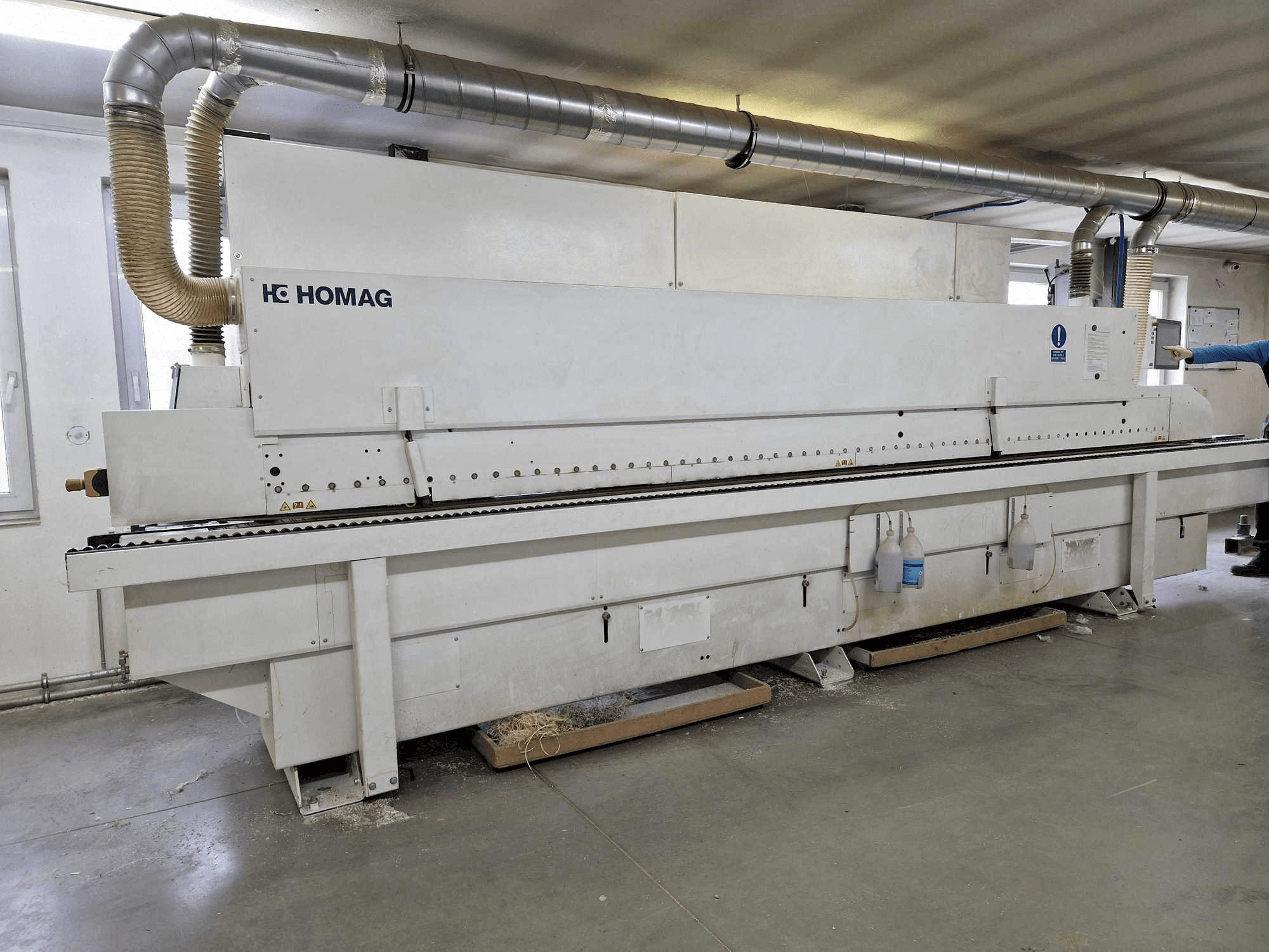 Widok z przodu maszyny HOMAG Edgeteq S-390 Optimat KDF 860C