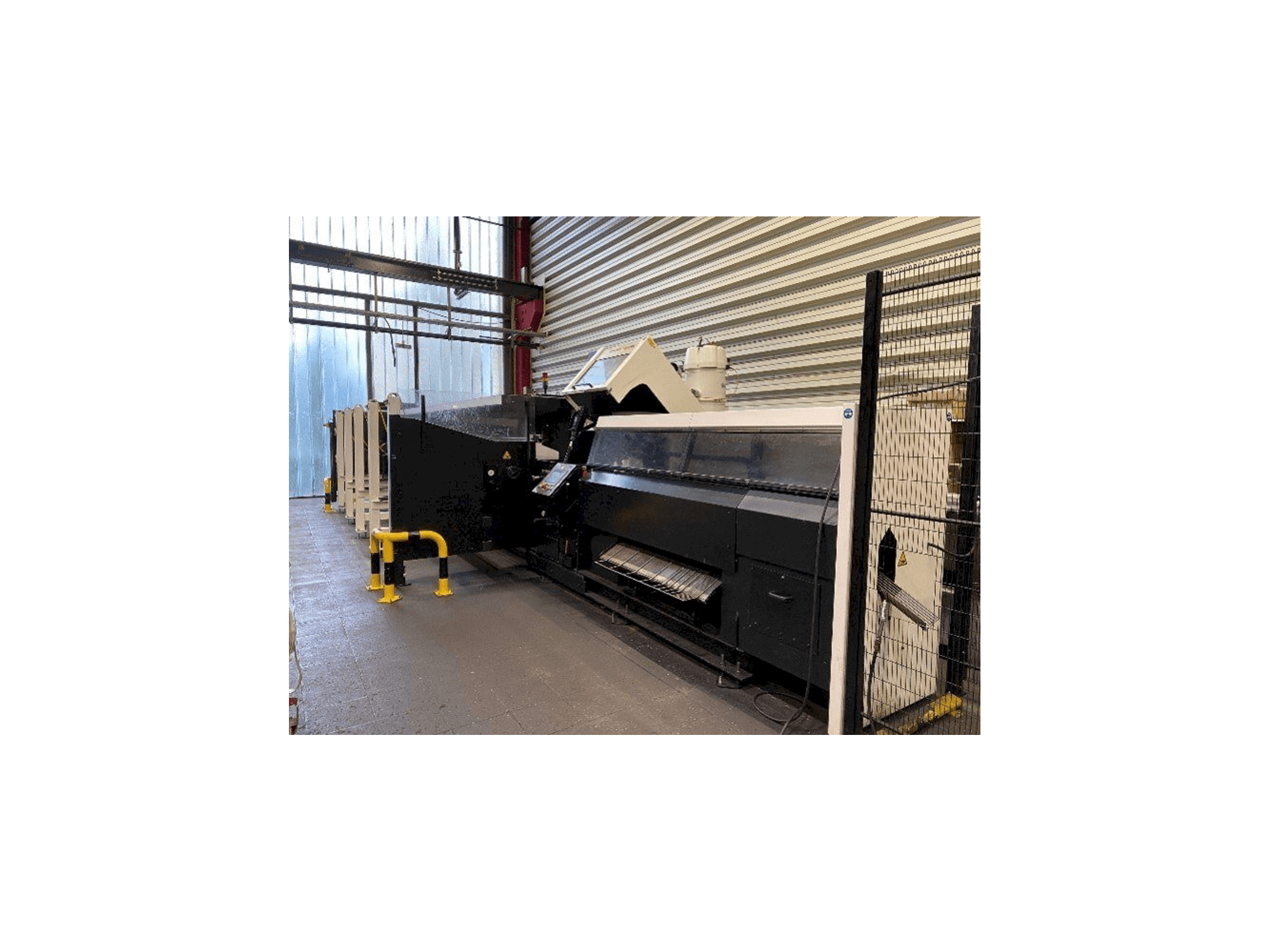 Widok z przodu maszyny RSA RASACUT SC 1000