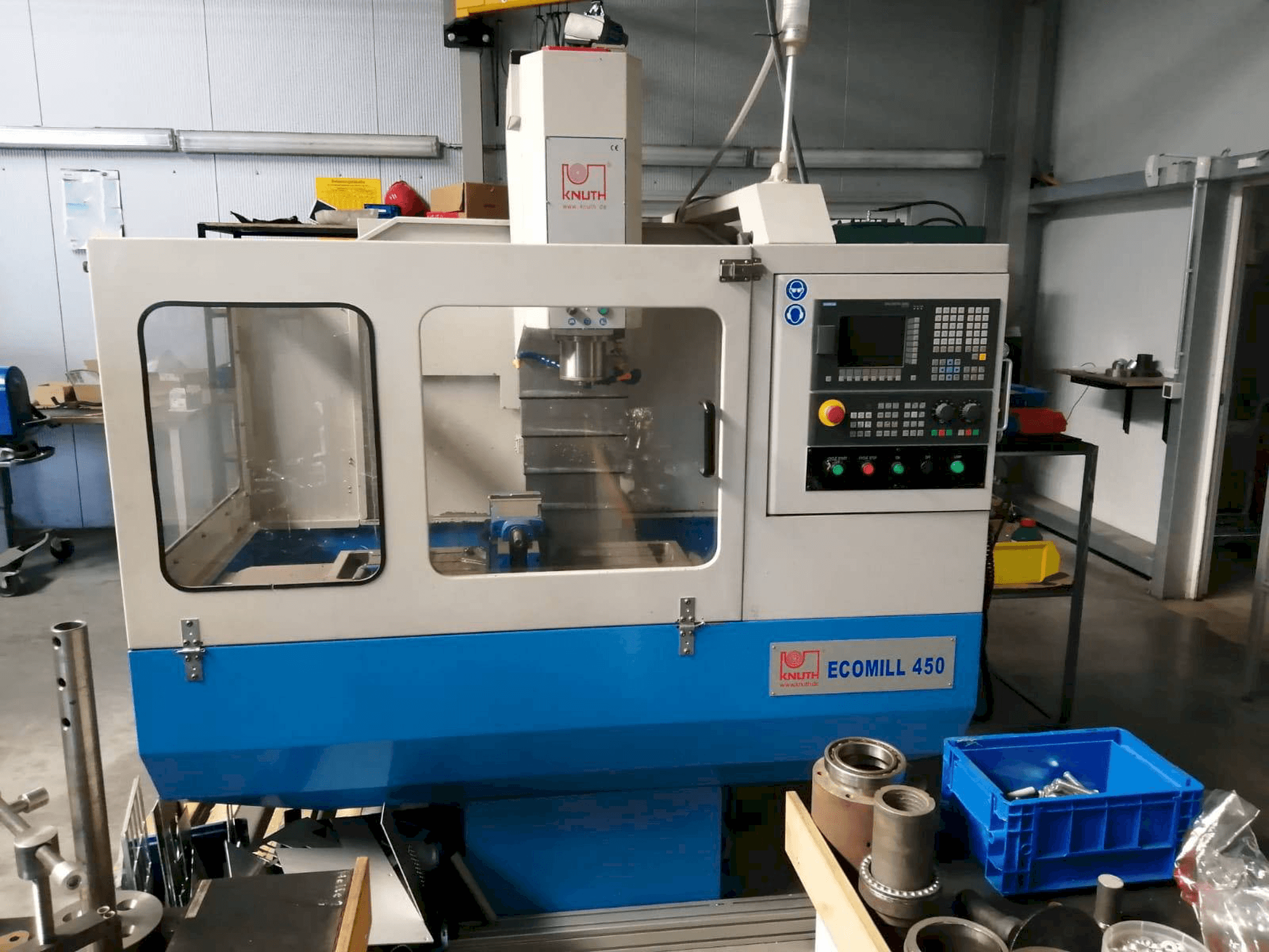 Widok z przodu maszyny KNUTH ECOMILL 450