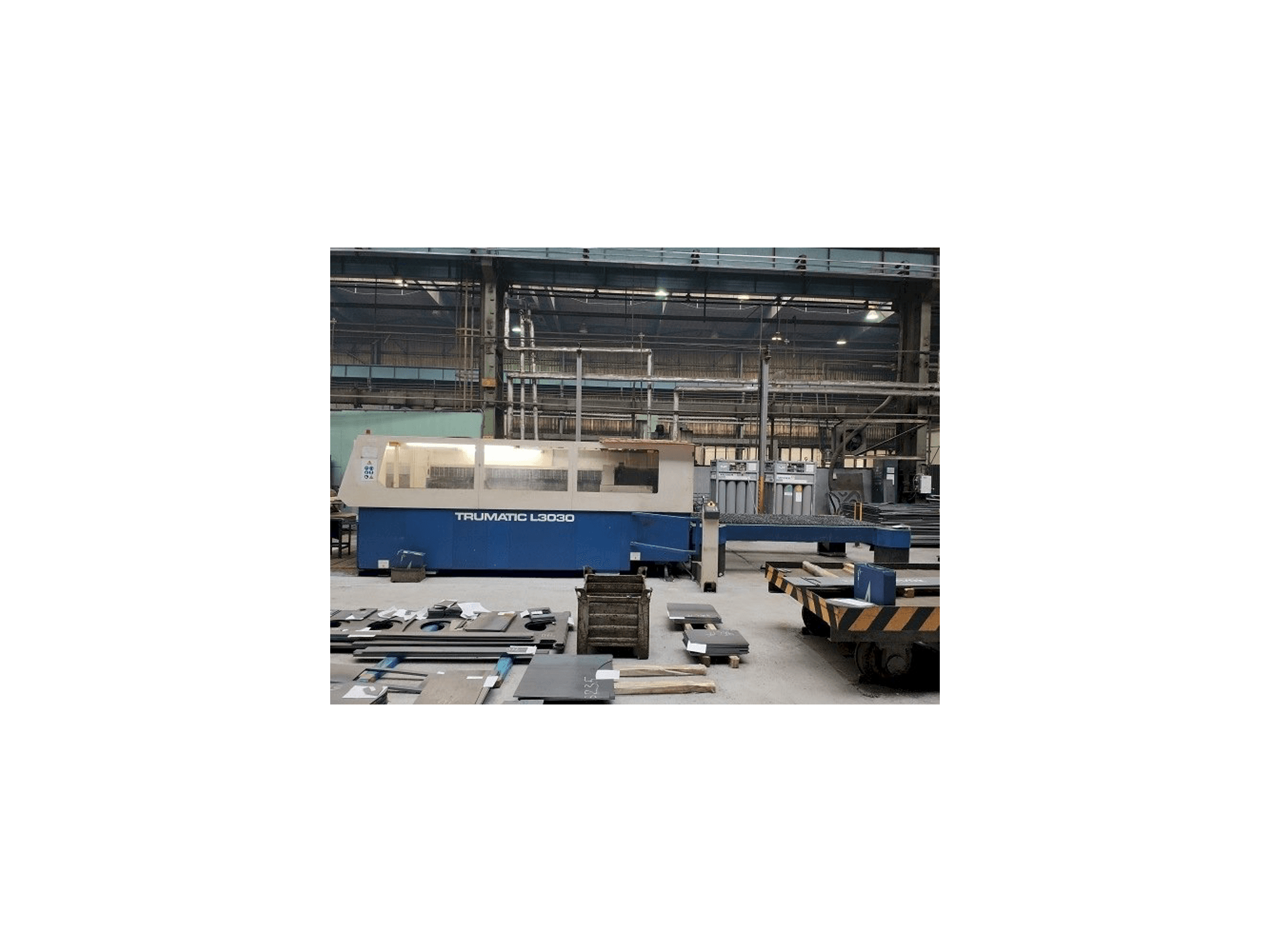 Widok z przodu maszyny Trumpf TRUMATIC L 3030