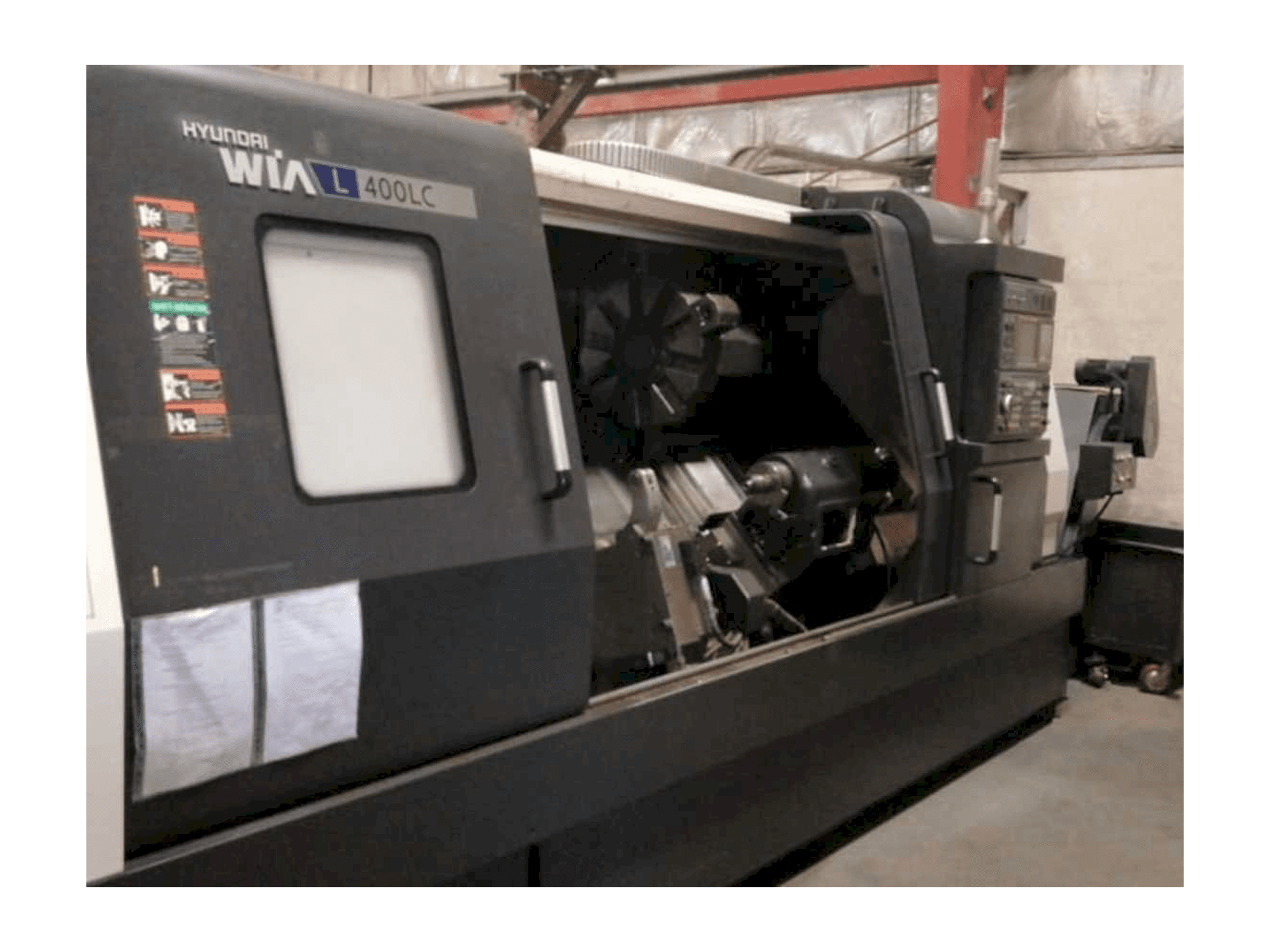 Widok z przodu maszyny Hyundai Wia L400LC